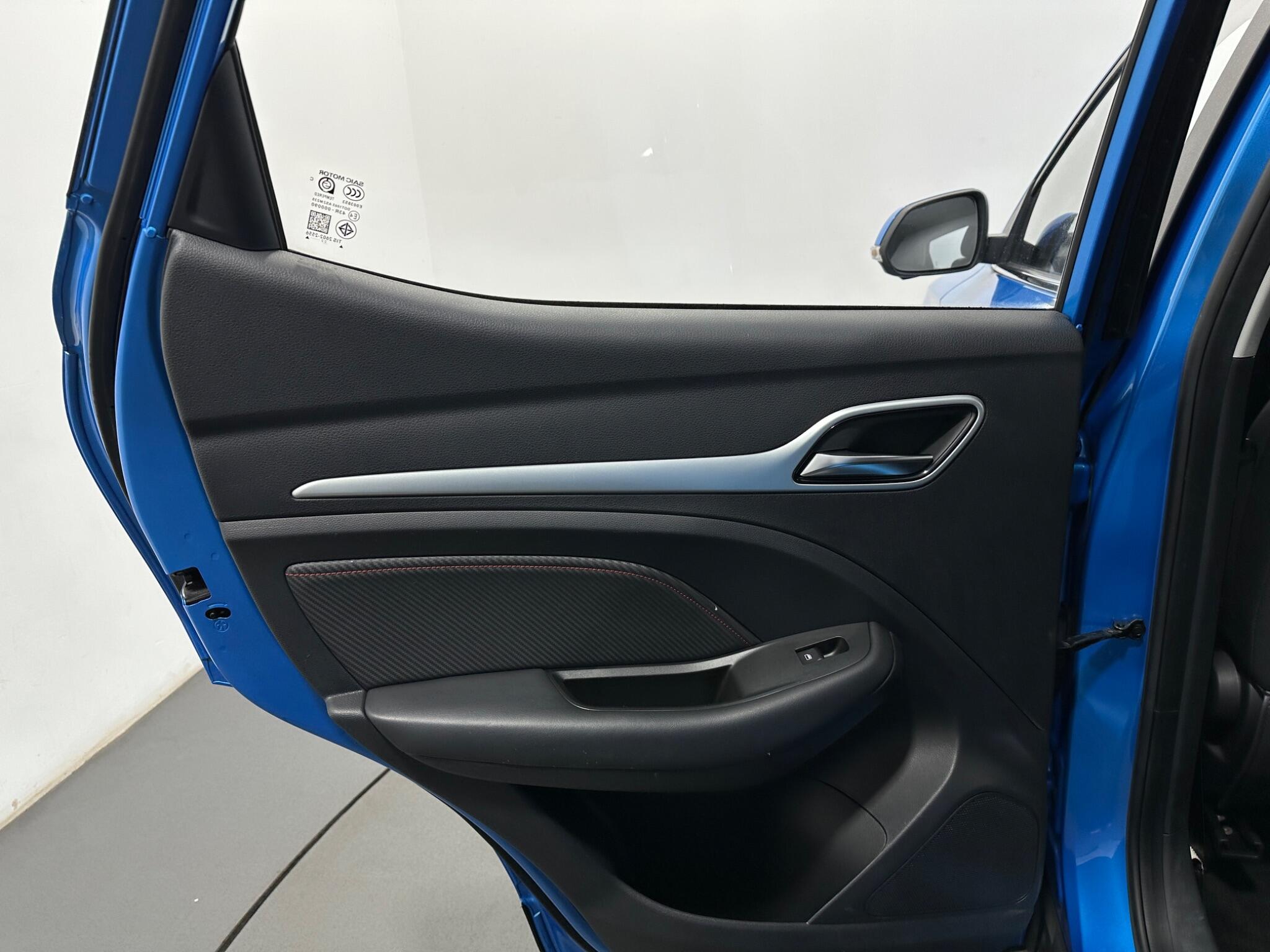 MG ZS view 40