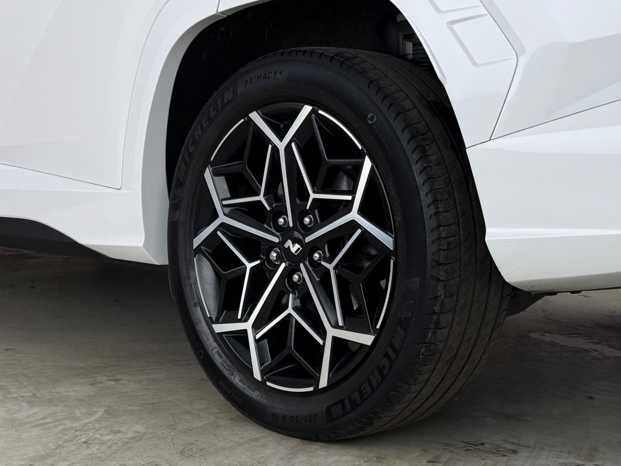 Hyundai Tucson view 9