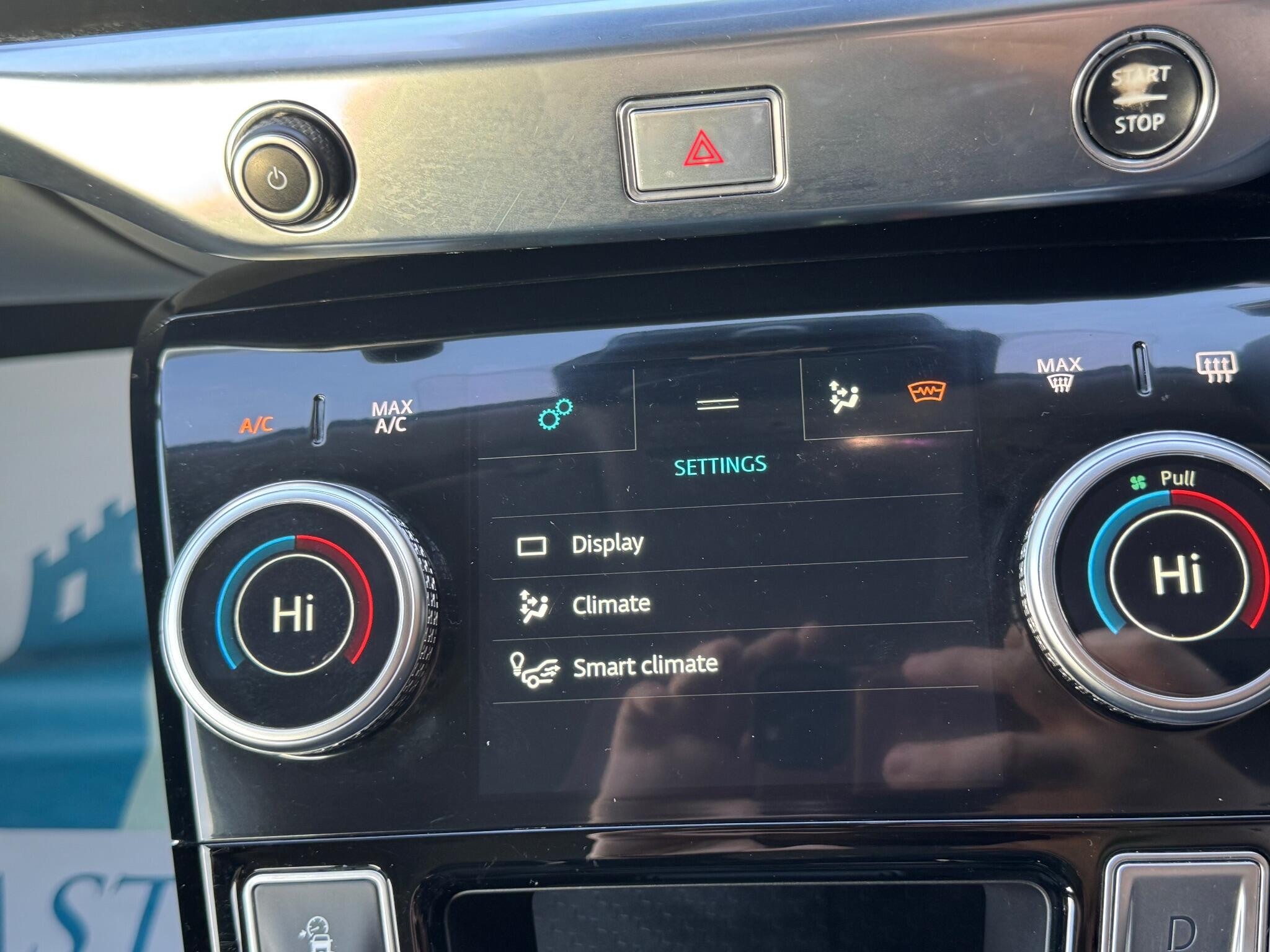 Jaguar I-Pace view 29
