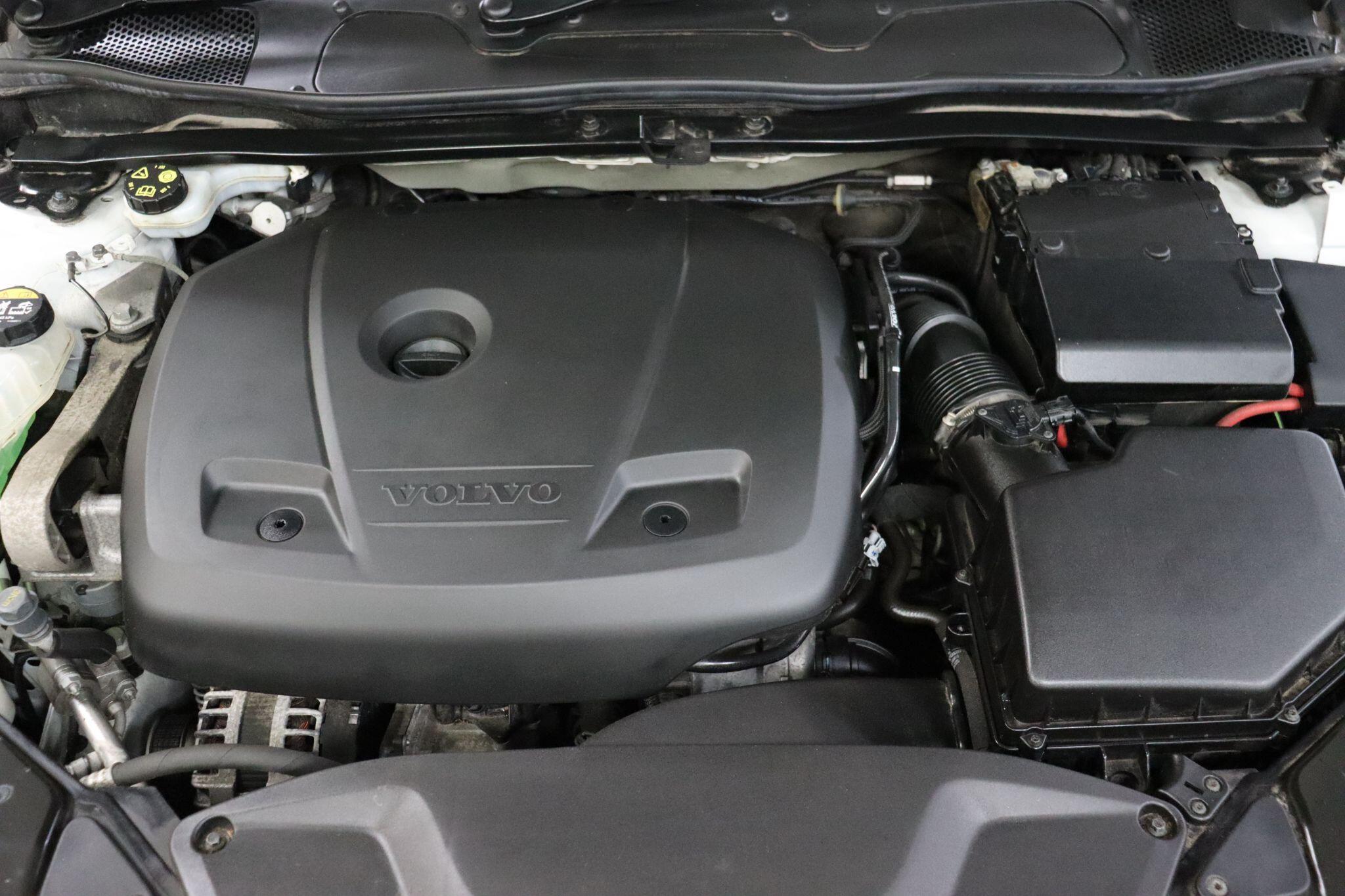 Volvo V40 view 42