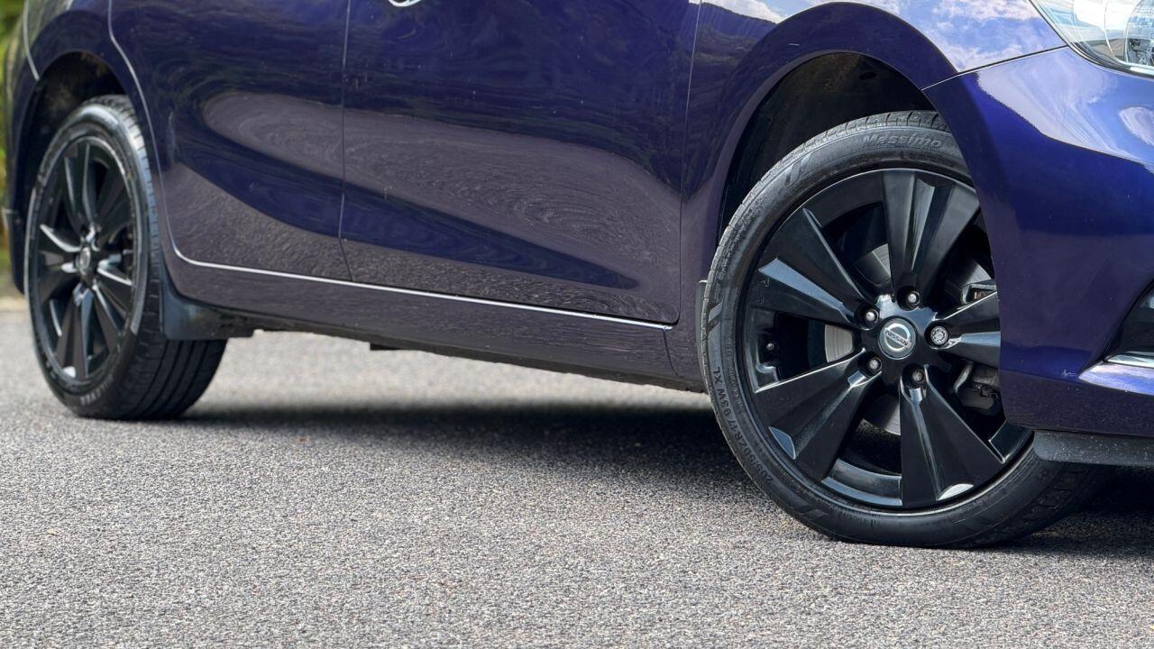 Nissan Pulsar view 7