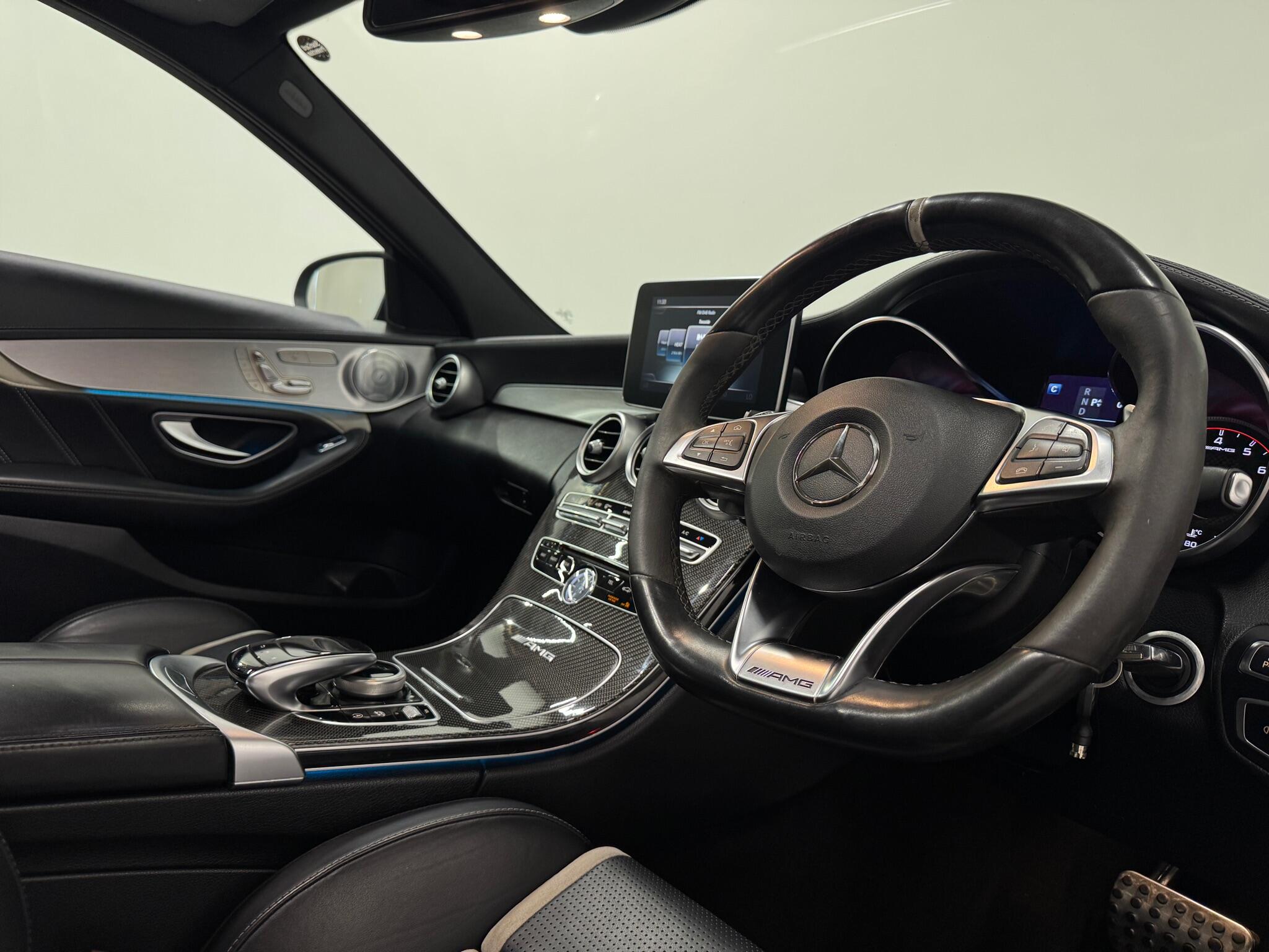 Mercedes-Benz C-Class view 11