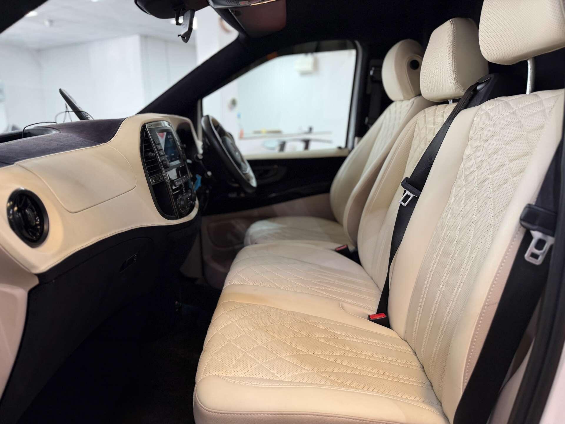 Mercedes-Benz Vito view 28