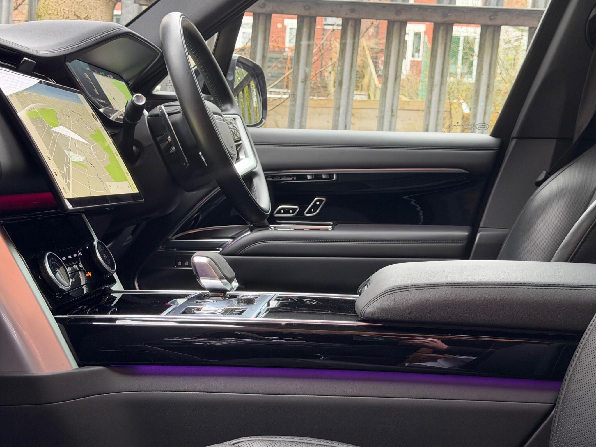 Land Rover Range Rover view 69