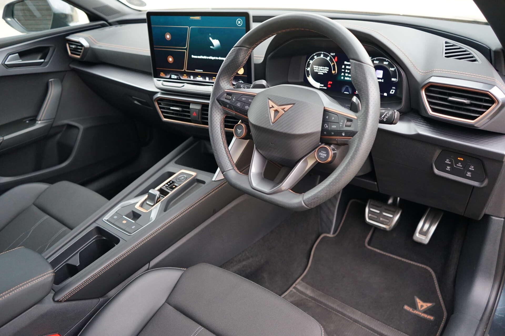Cupra Leon view 2