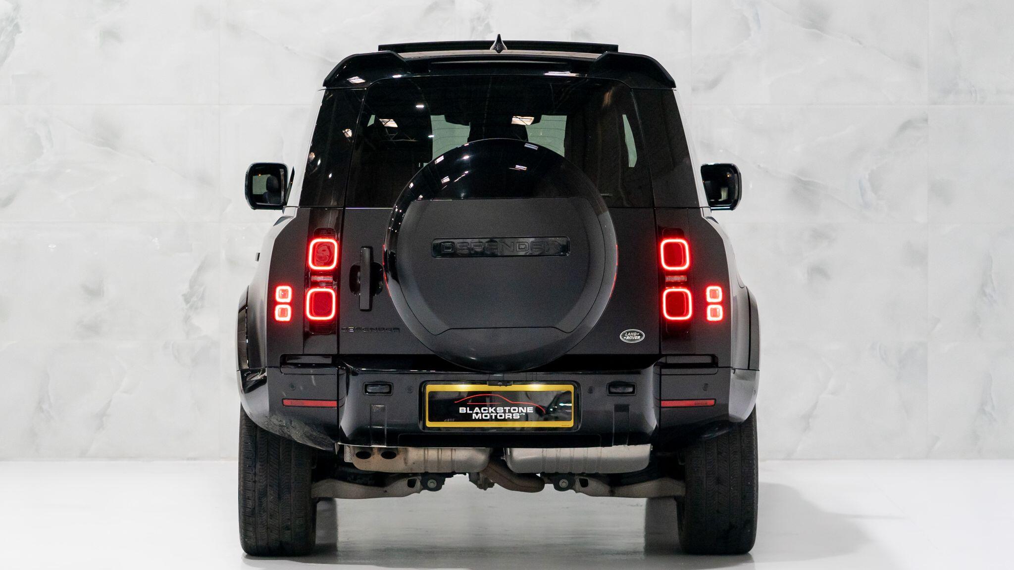 Land Rover Defender view 6