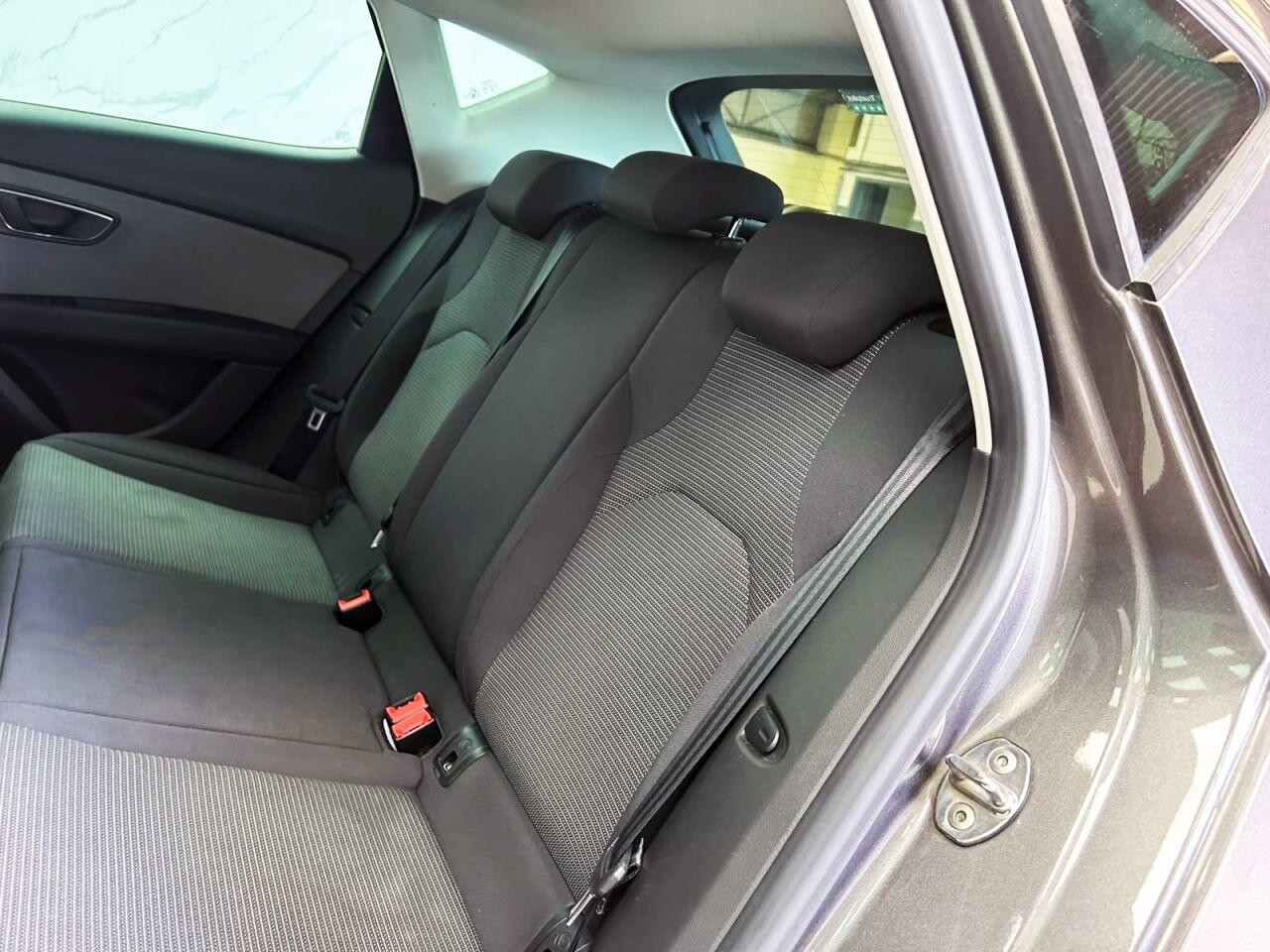 SEAT Leon view 20
