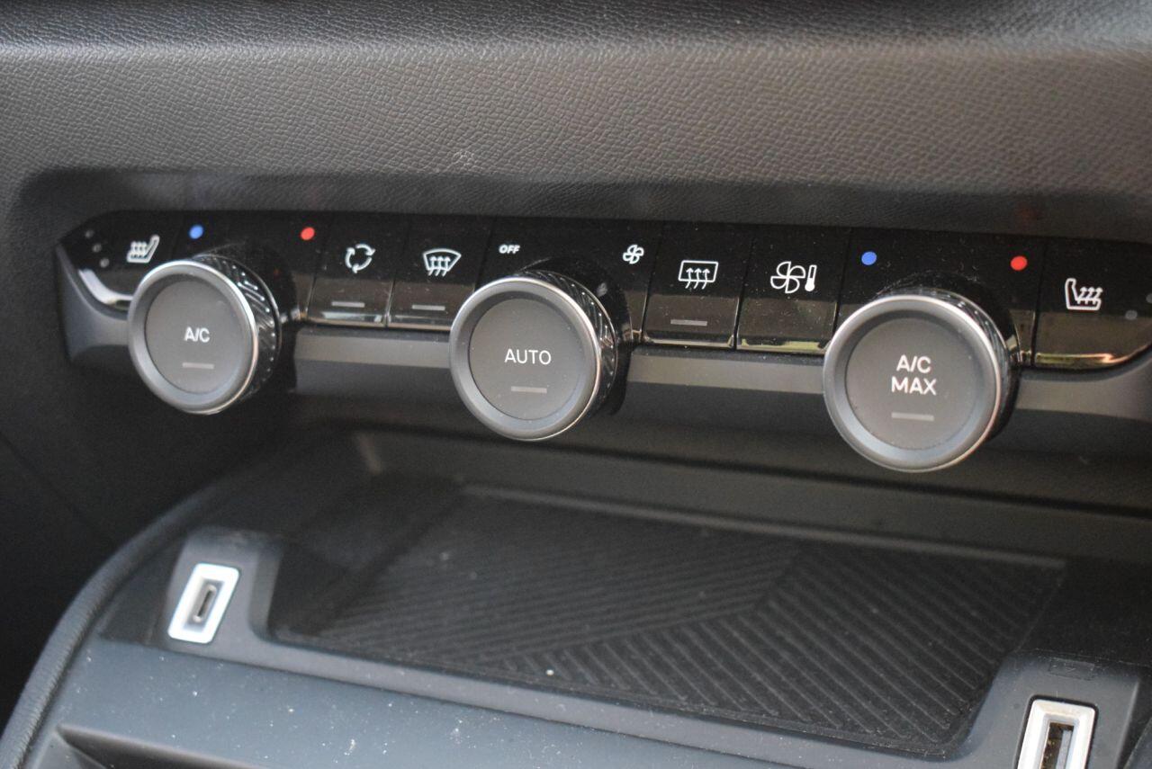 Citroen C4 view 25