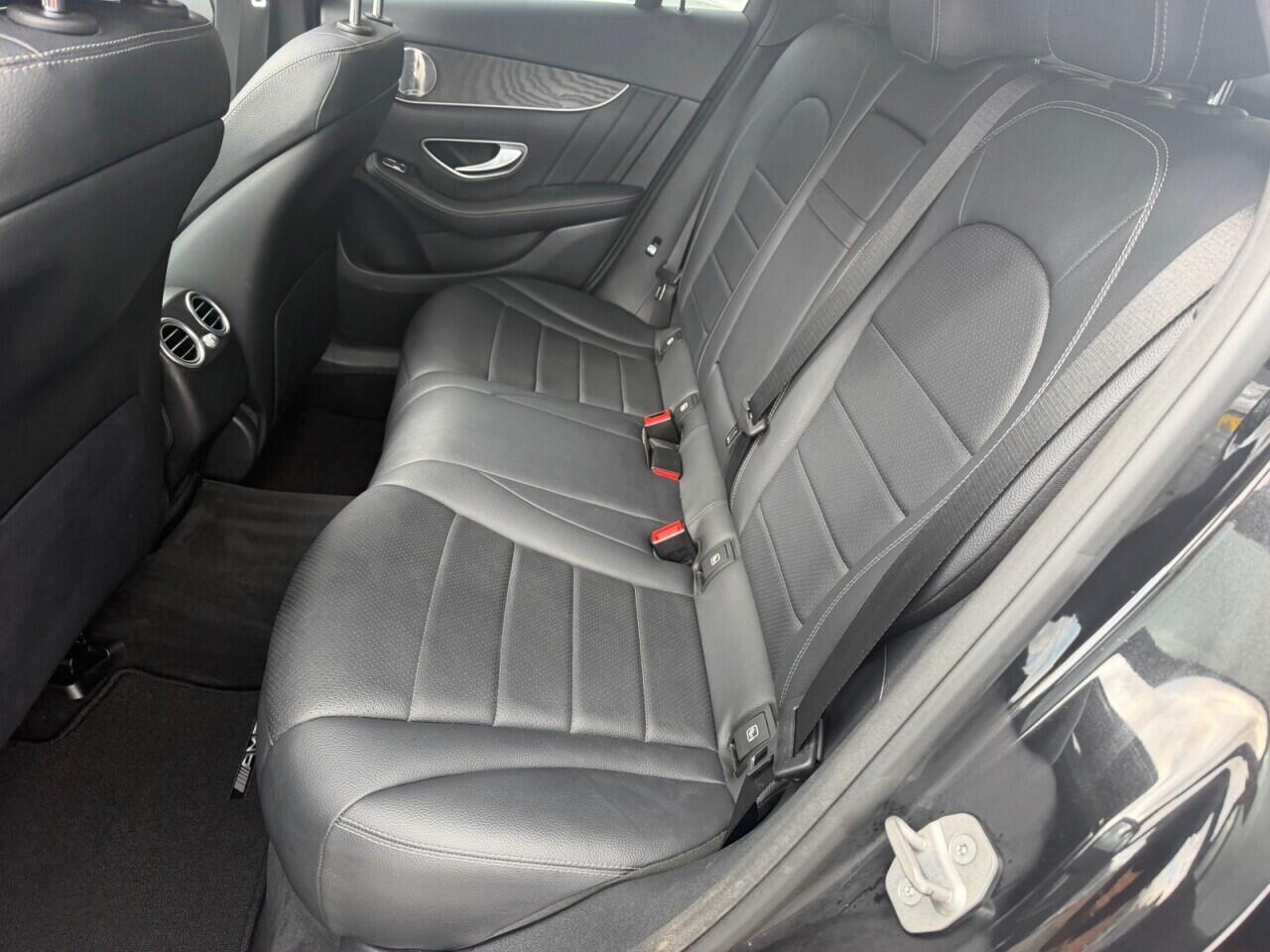 Mercedes-Benz GLC view 18