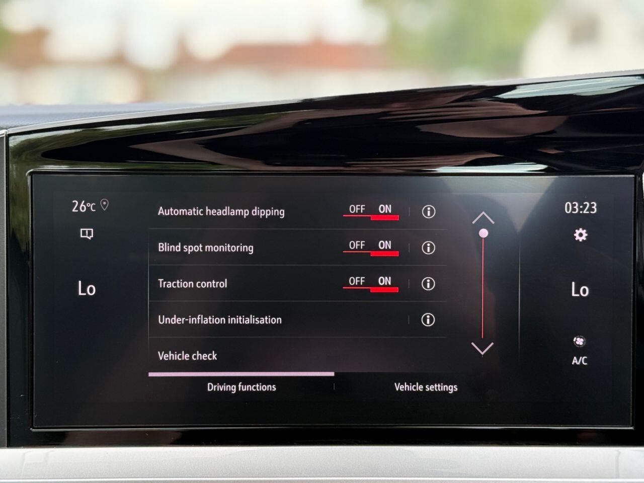 Vauxhall Mokka Electric view 23