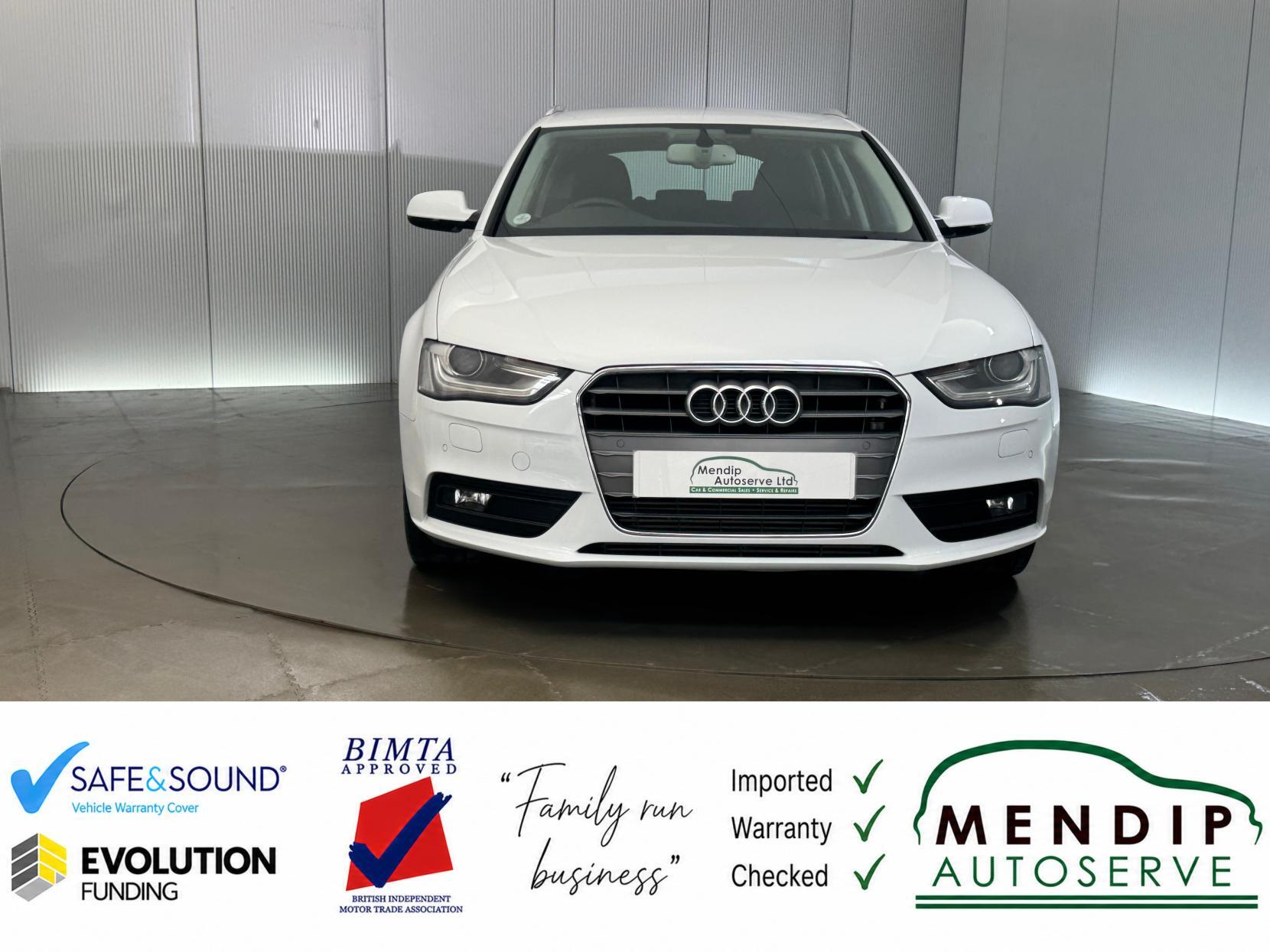 Audi A4 Avant view 54