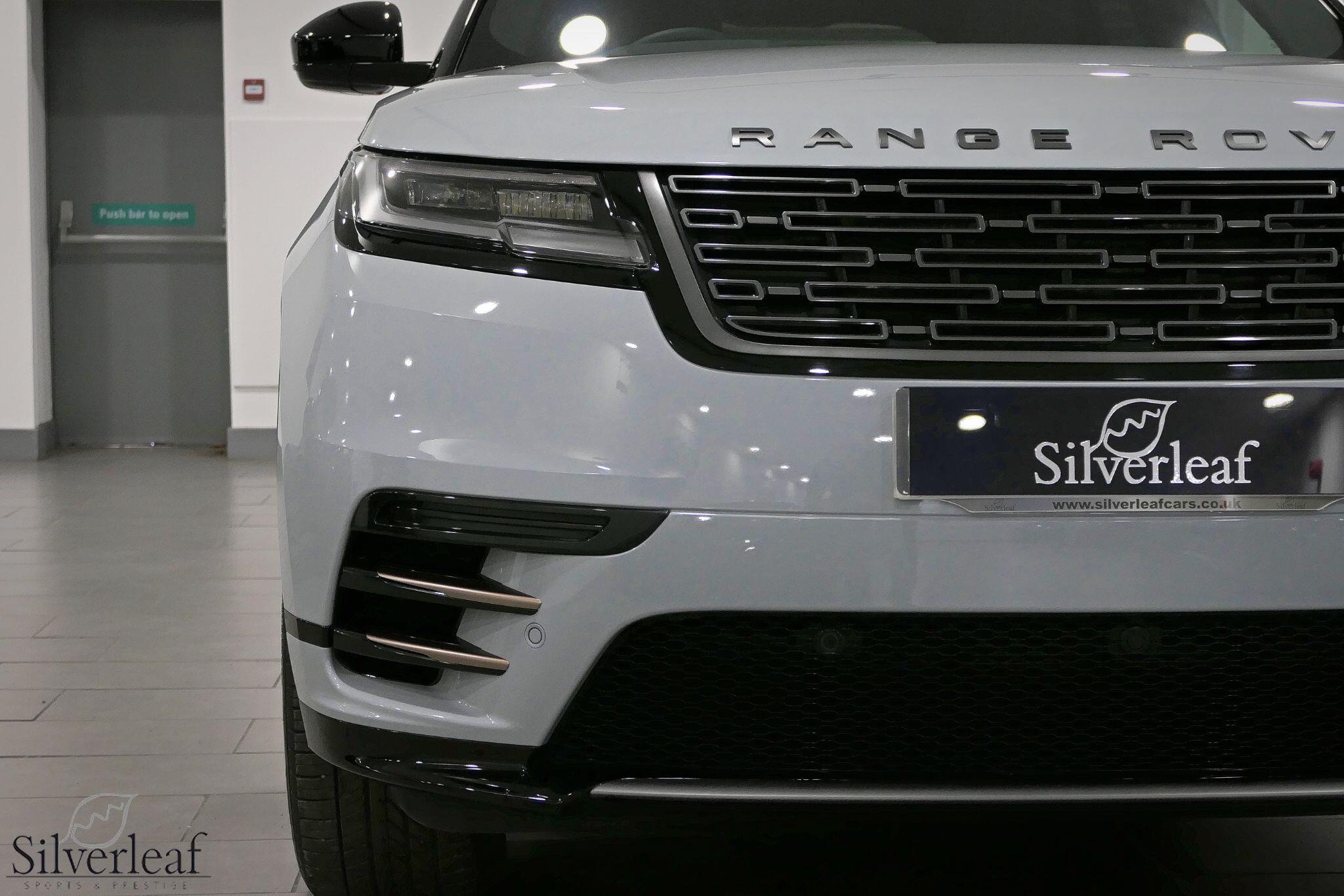 Land Rover Range Rover Velar view 29