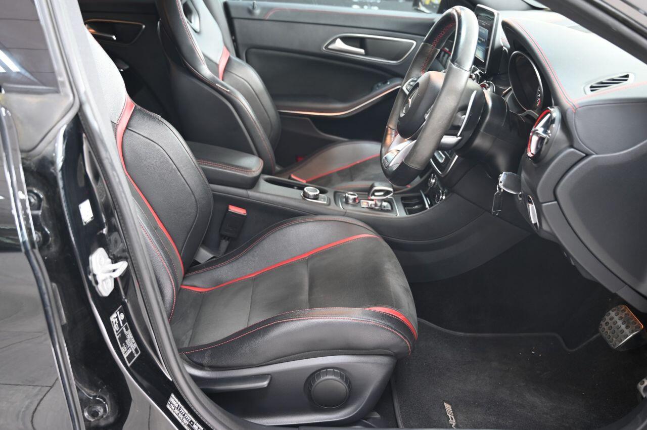 Mercedes-Benz Cla view 20