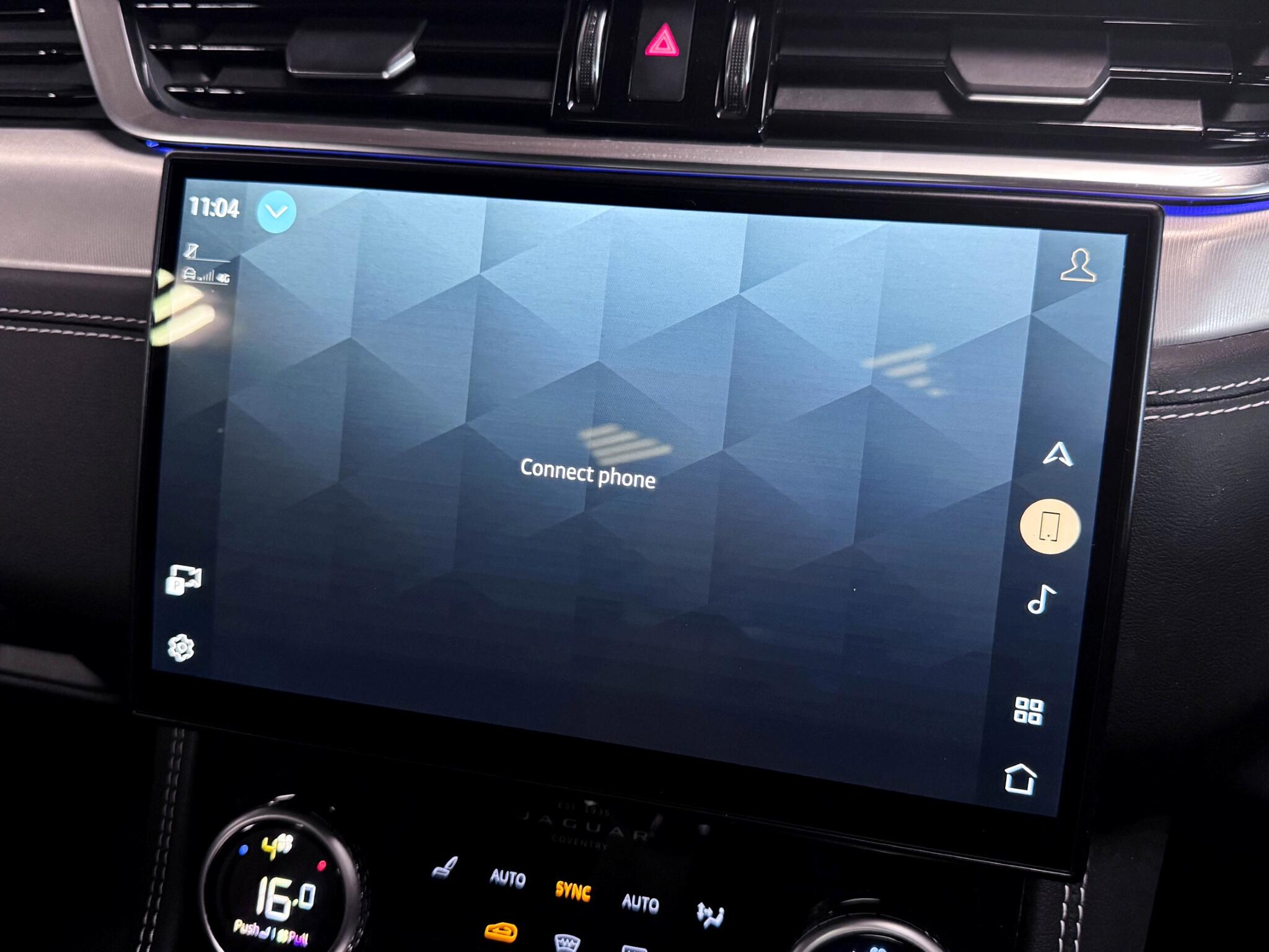 Jaguar F-Pace view 41