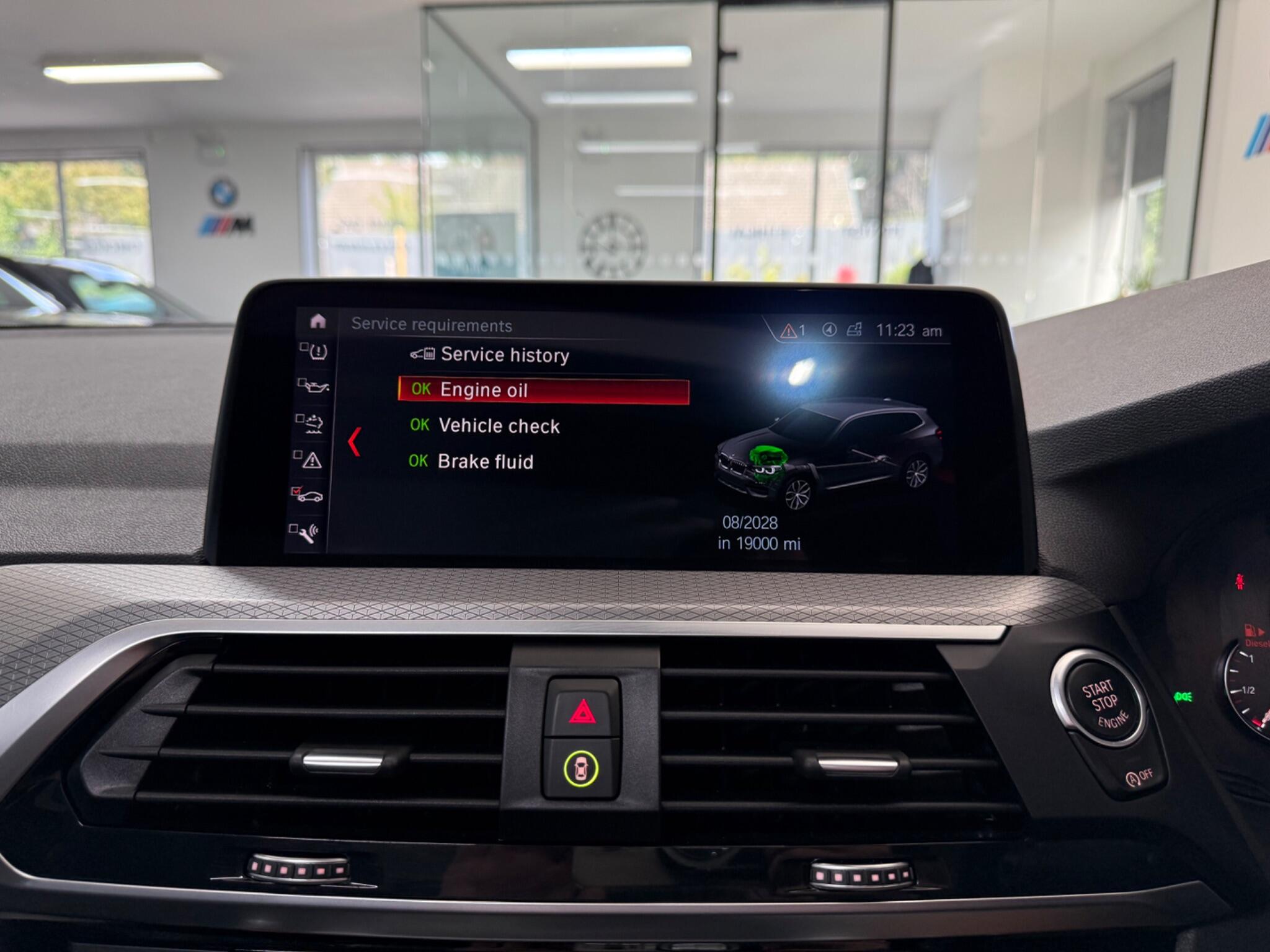 BMW X3 view 14