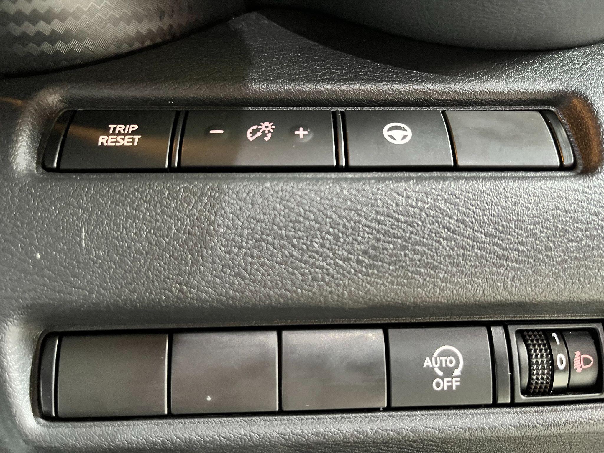 Nissan Juke view 22