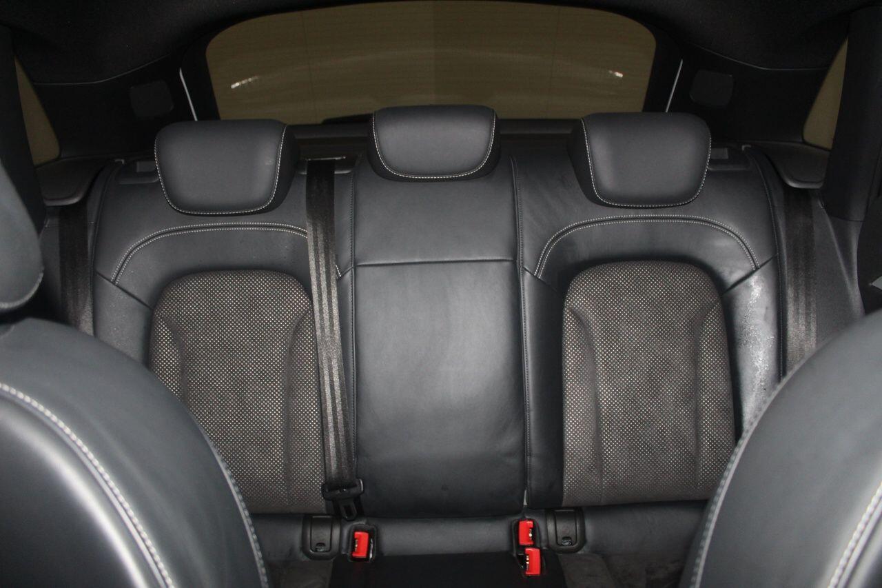 Audi Q3 view 53