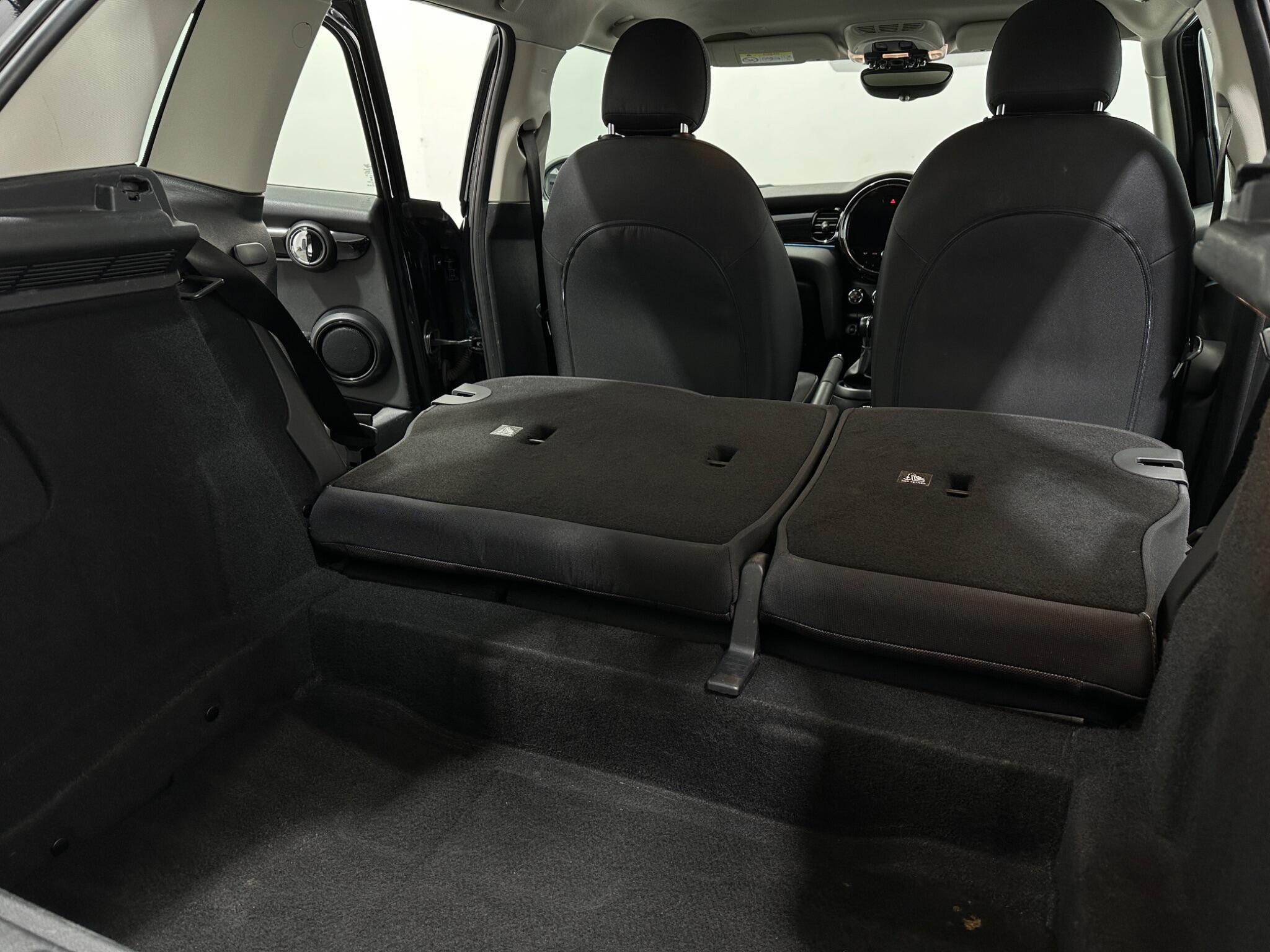 Mini Cooper view 43