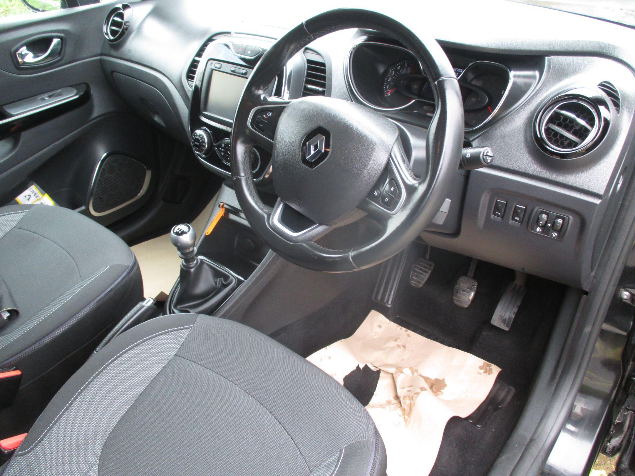 2017 Renault Captur 1.2 TCe ENERGY Dynamique S Nav Euro 6 (s/s) 5dr • 67,252 miles image 22