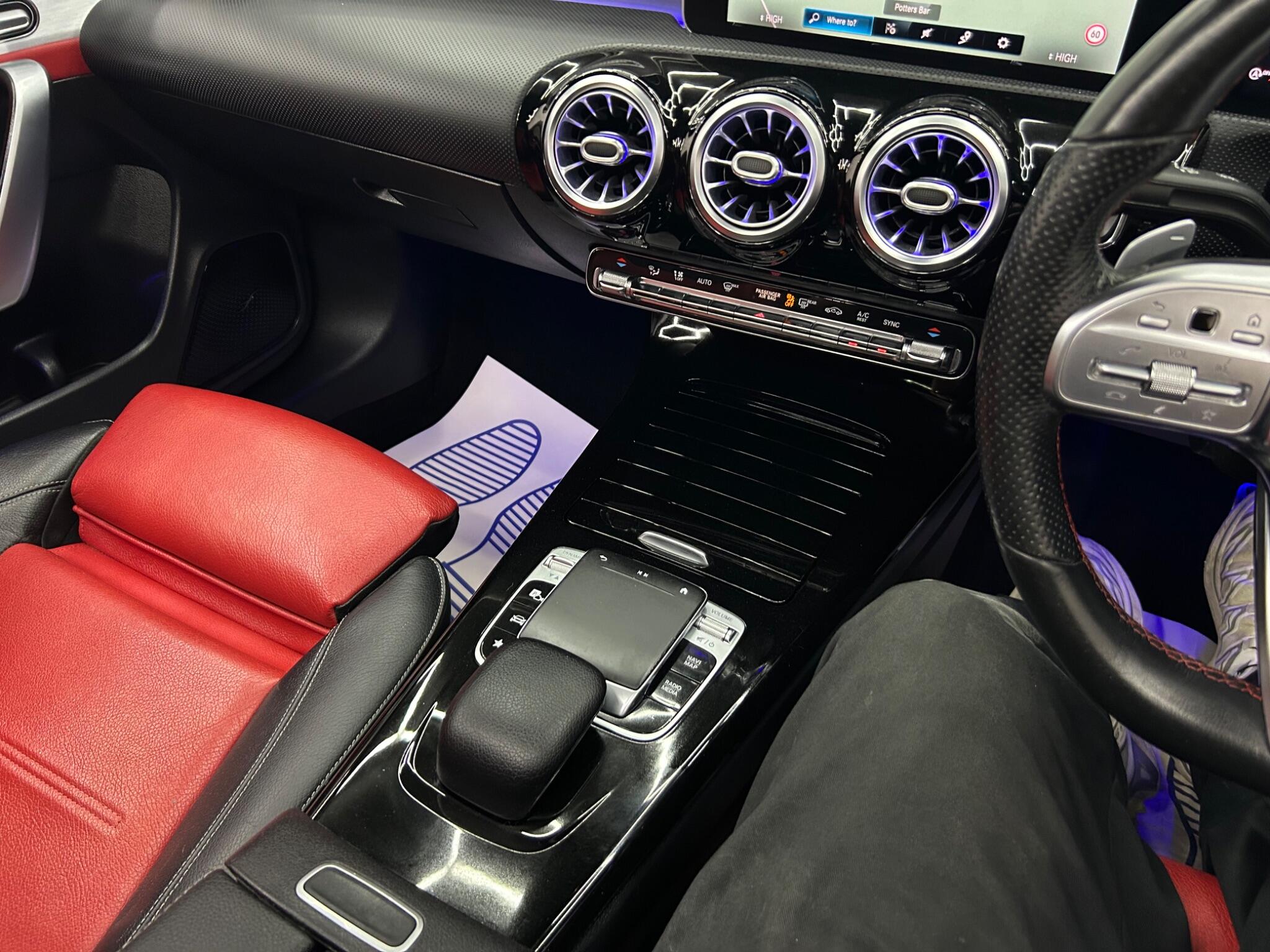 Mercedes-Benz Cla view 18