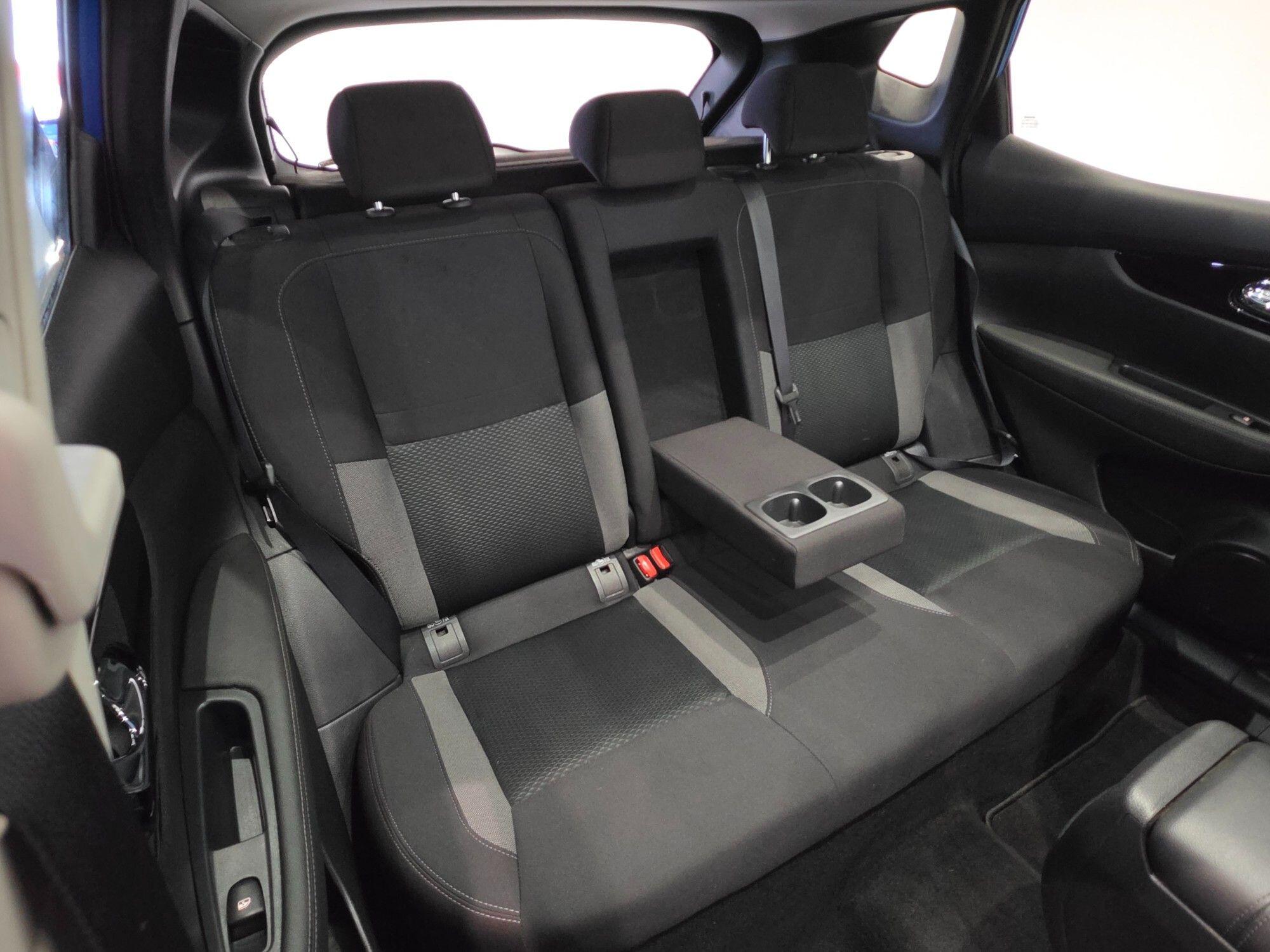 Nissan Qashqai view 22