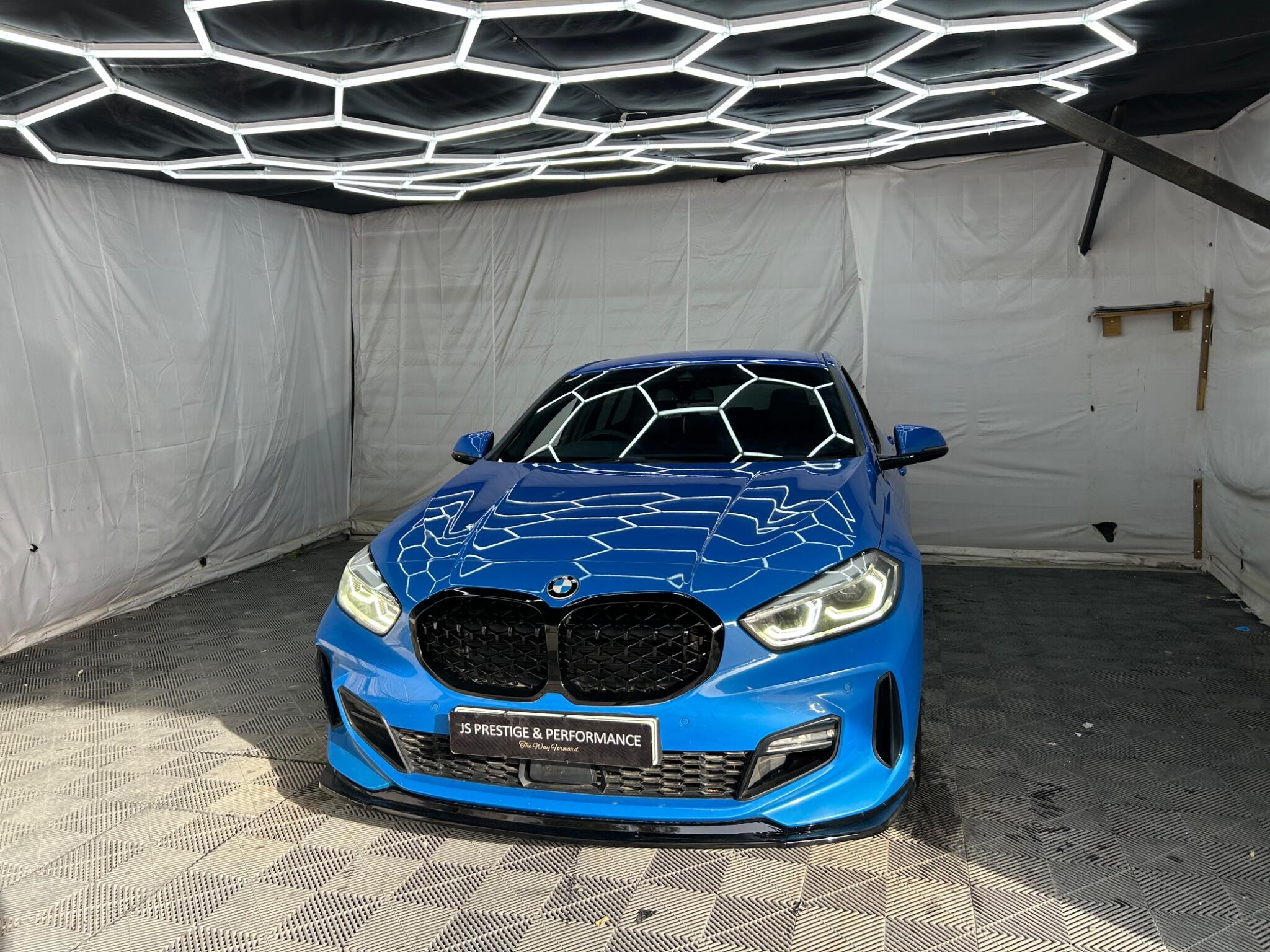 BMW 1 Series view 6