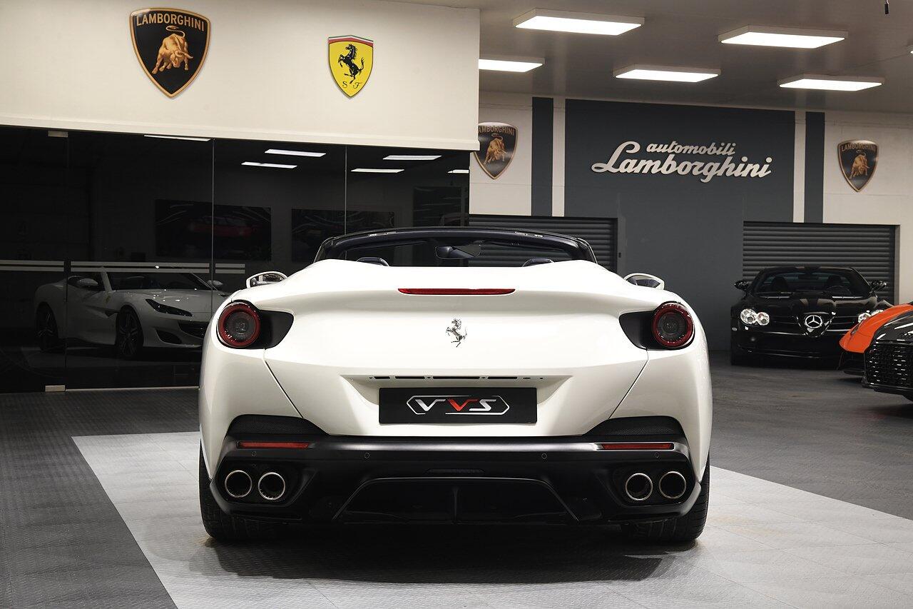 Ferrari Portofino view 39