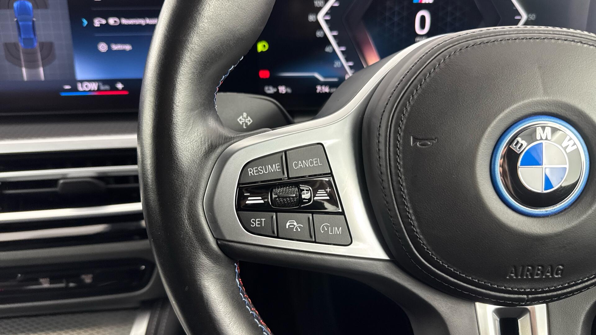 BMW I4 view 43