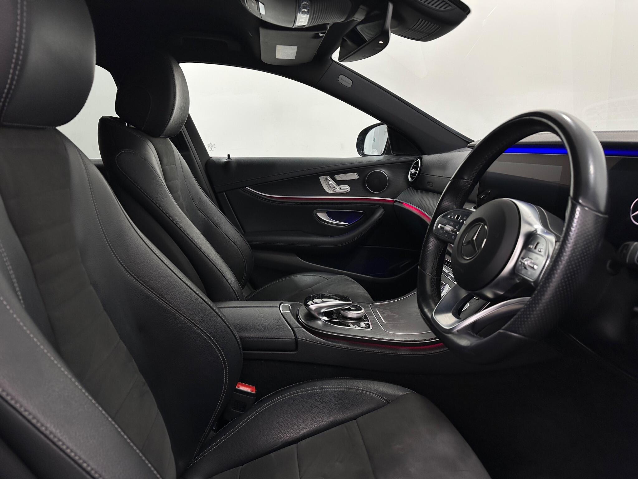 Mercedes-Benz E-Class view 34
