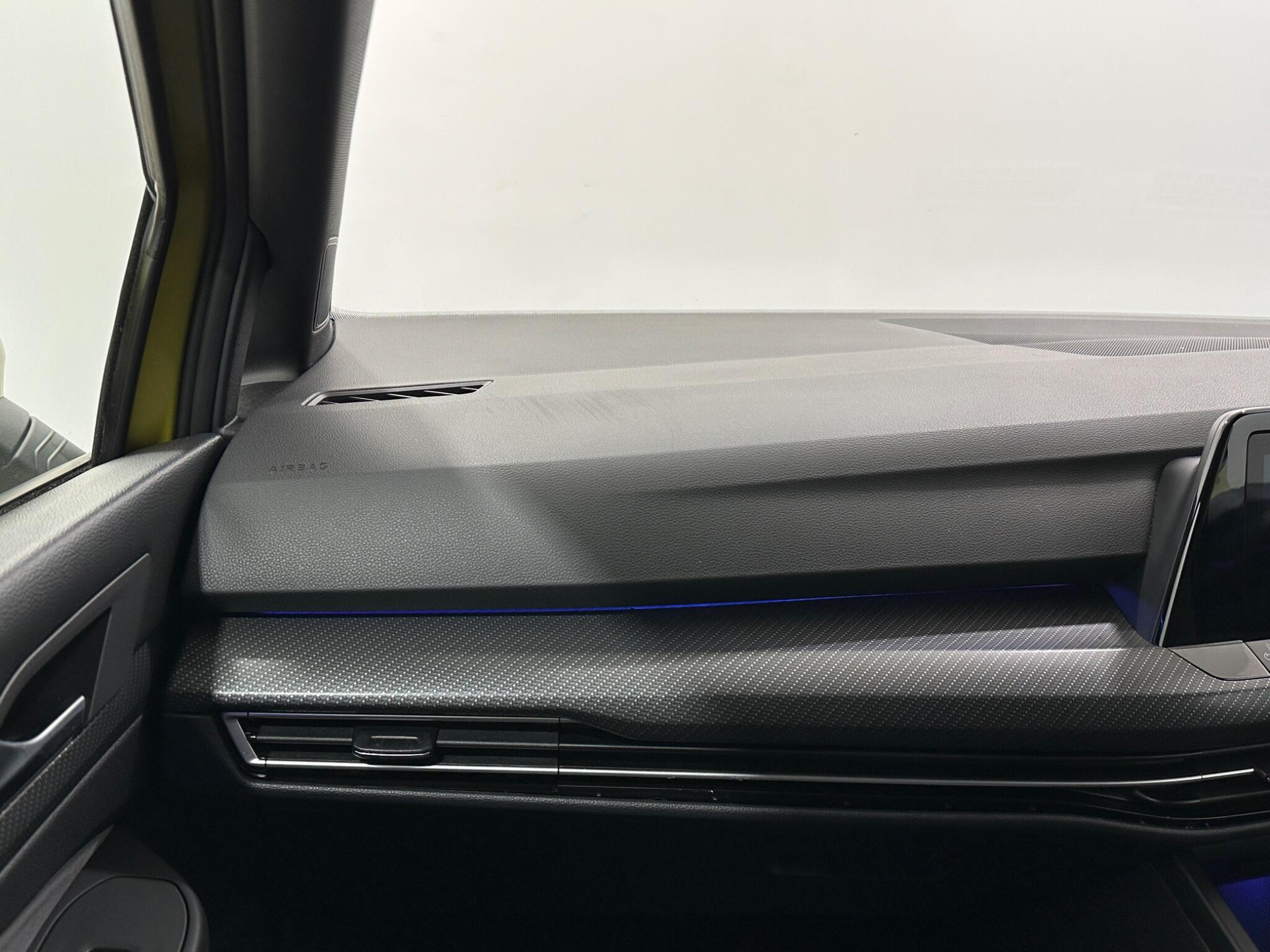 Volkswagen Golf view 29