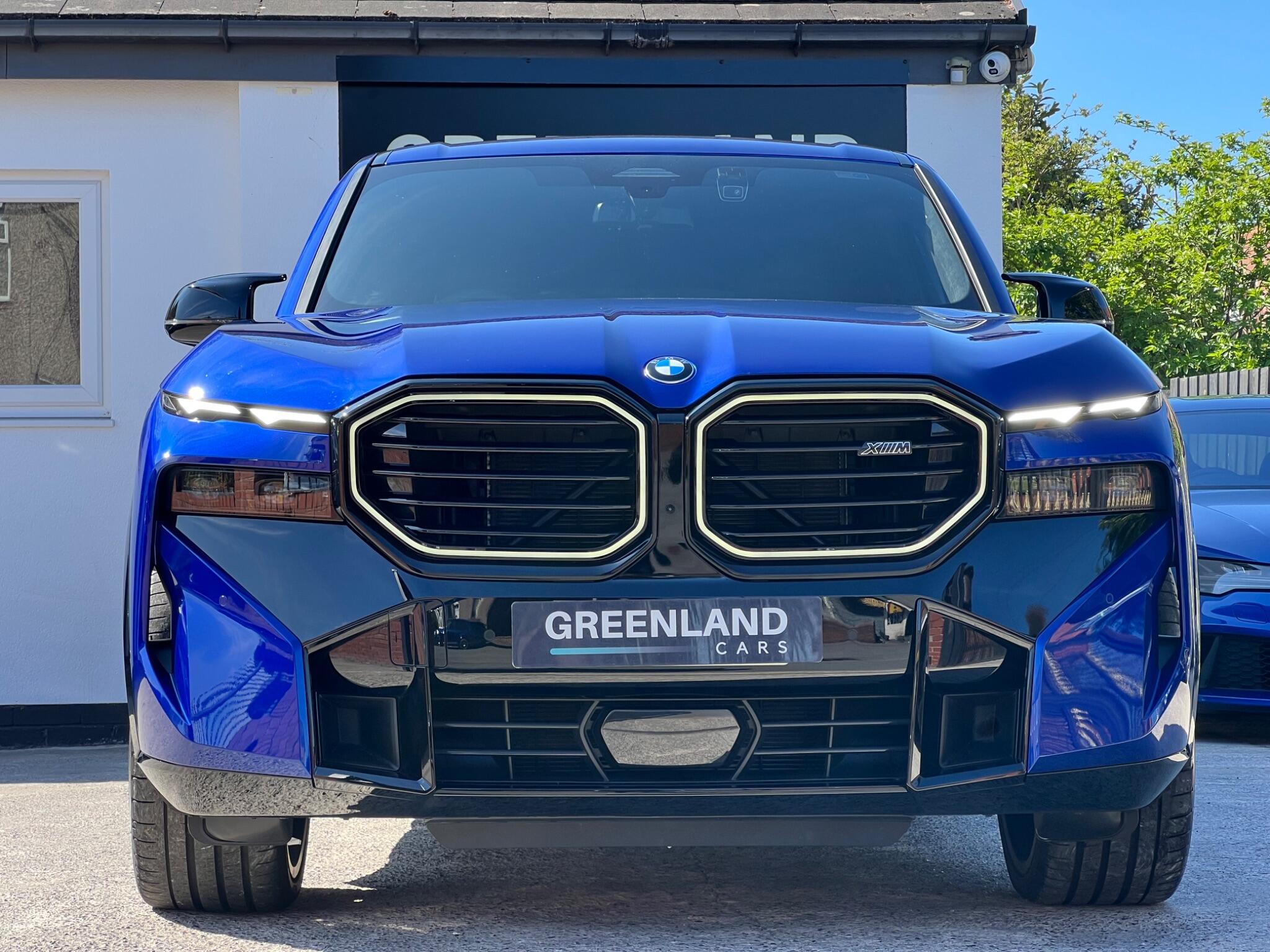 BMW XM view 26