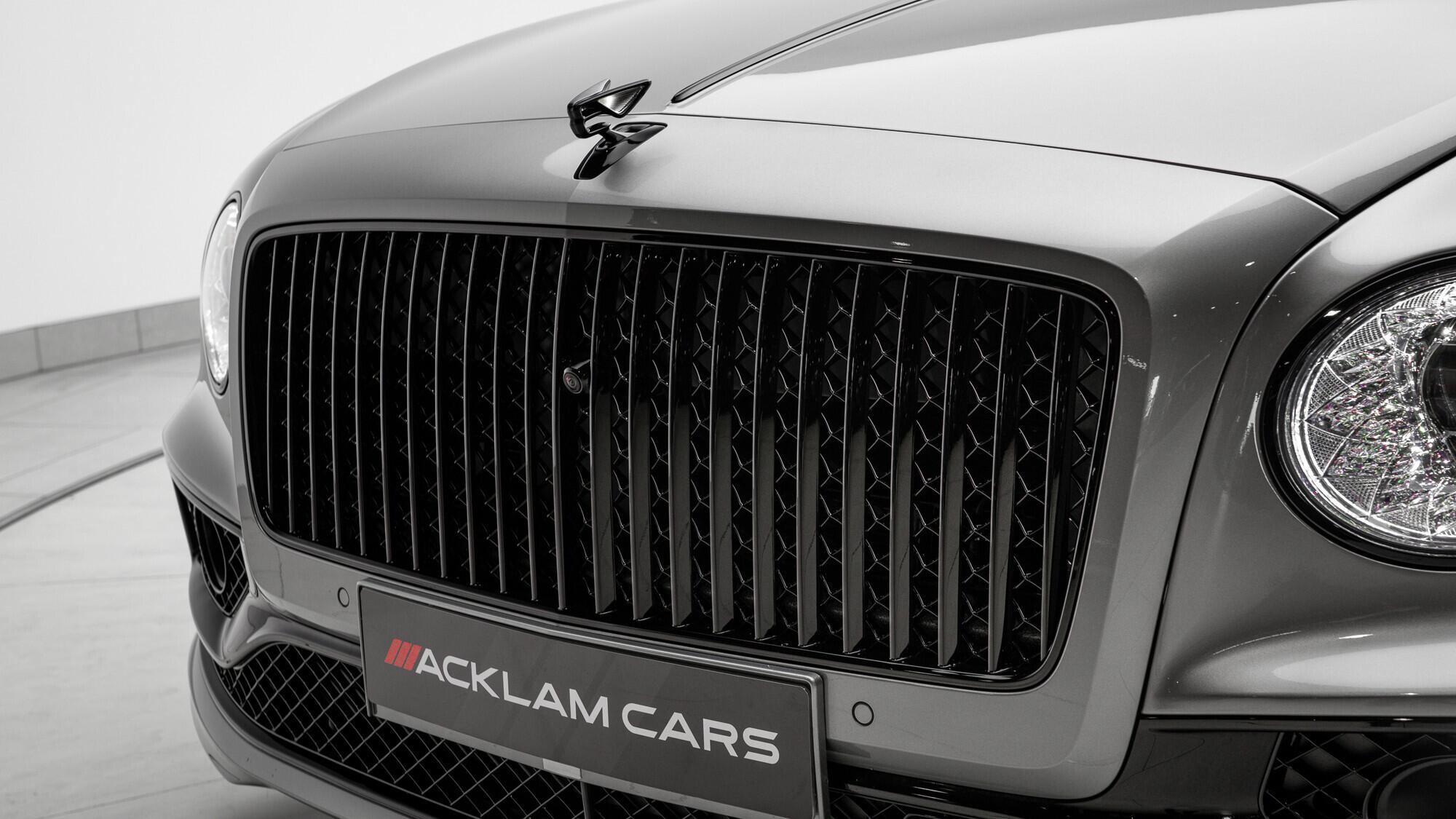 Bentley Flying Spur view 15