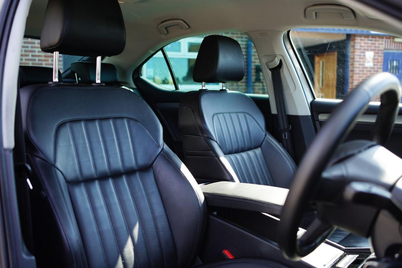Skoda Superb view 2