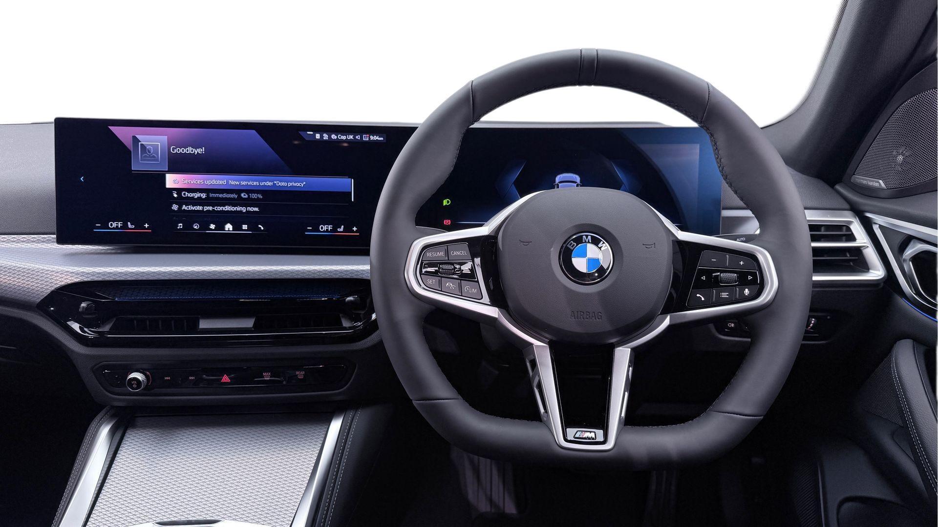 BMW i4 view 5