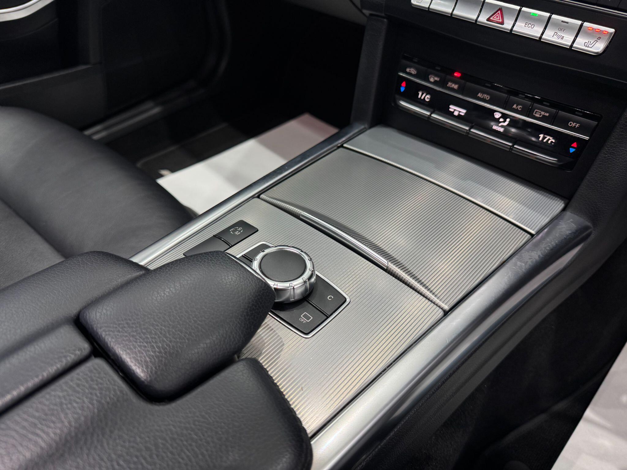 Mercedes-Benz E-Class view 22