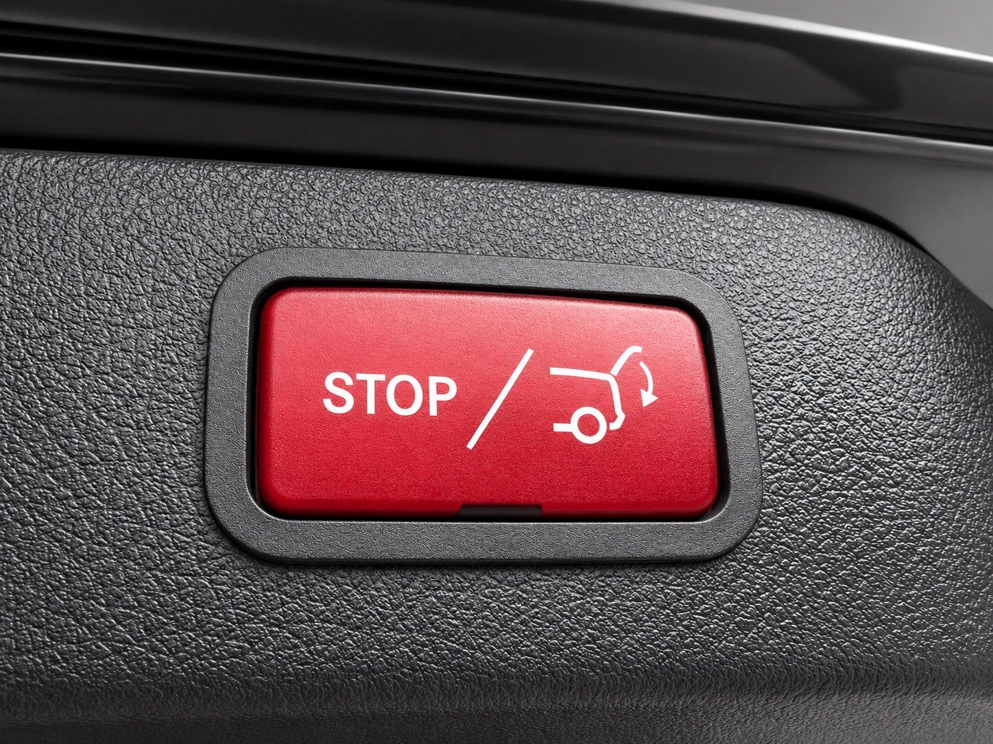 Mercedes-Benz V-Class view 35