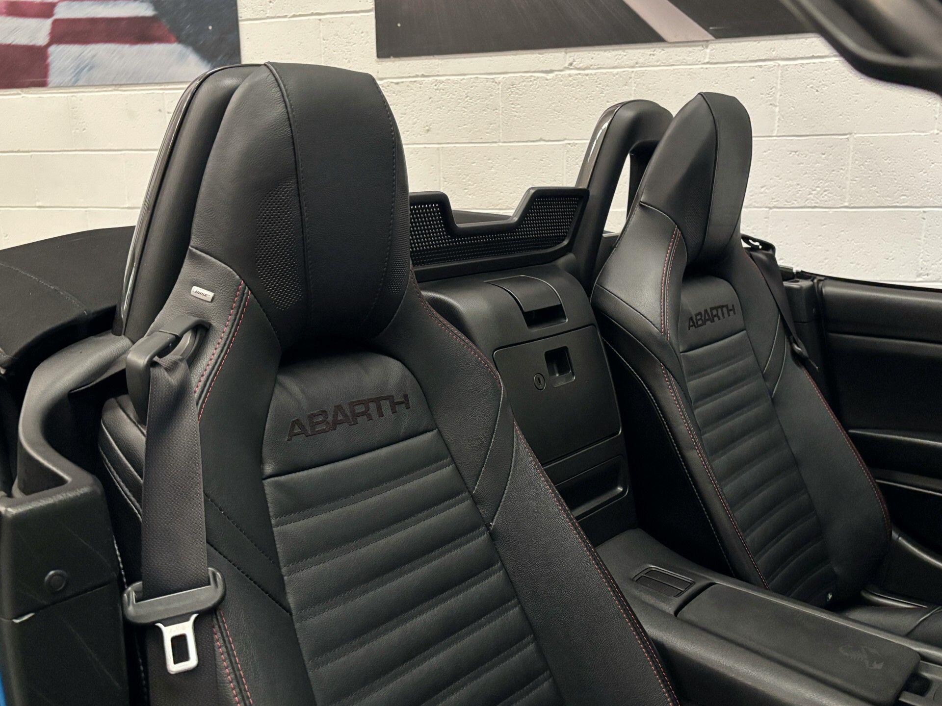 Abarth 124 Spider view 26