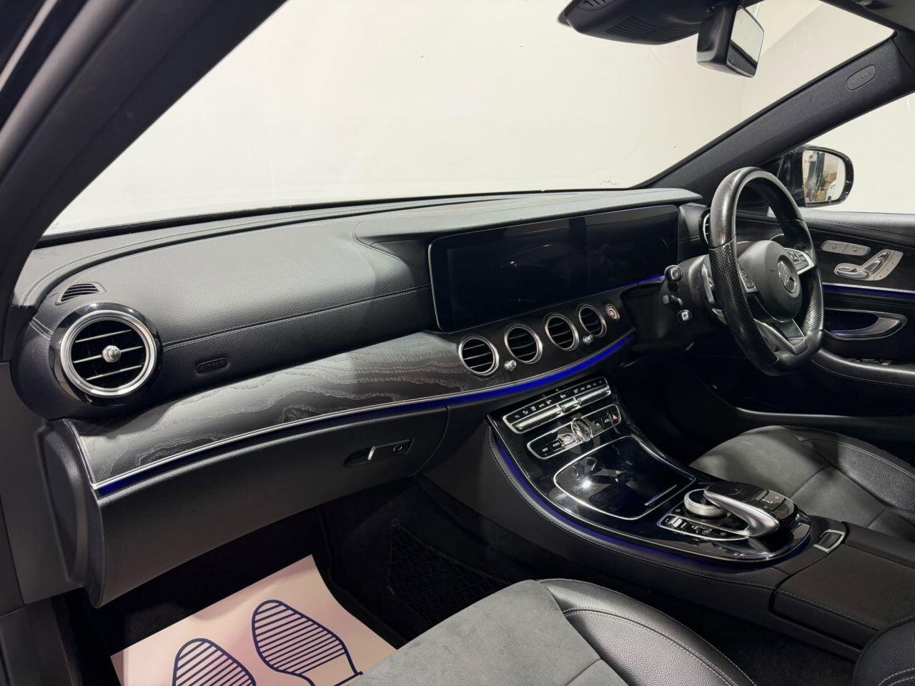 Mercedes-Benz E-Class view 15