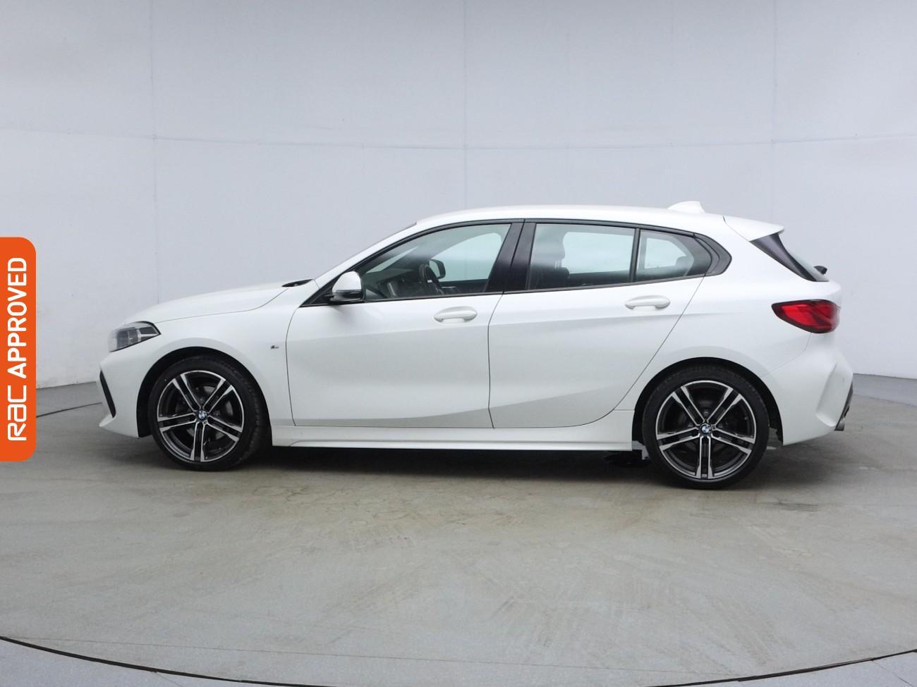 BMW 1 Series view 29