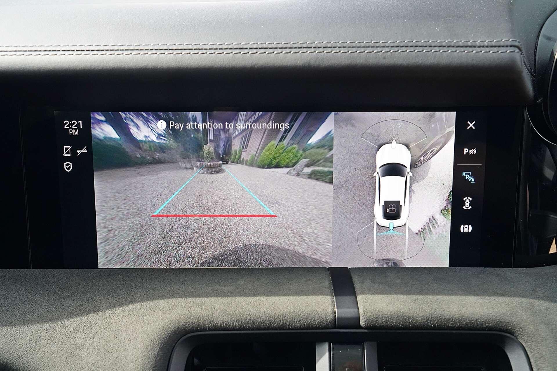 Porsche Taycan view 27