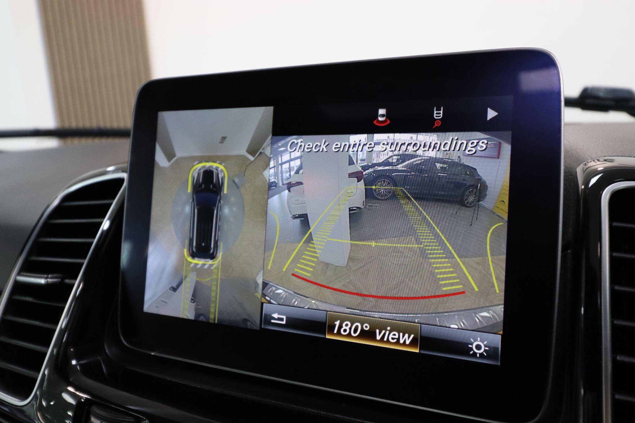 Mercedes-Benz Gle view 34