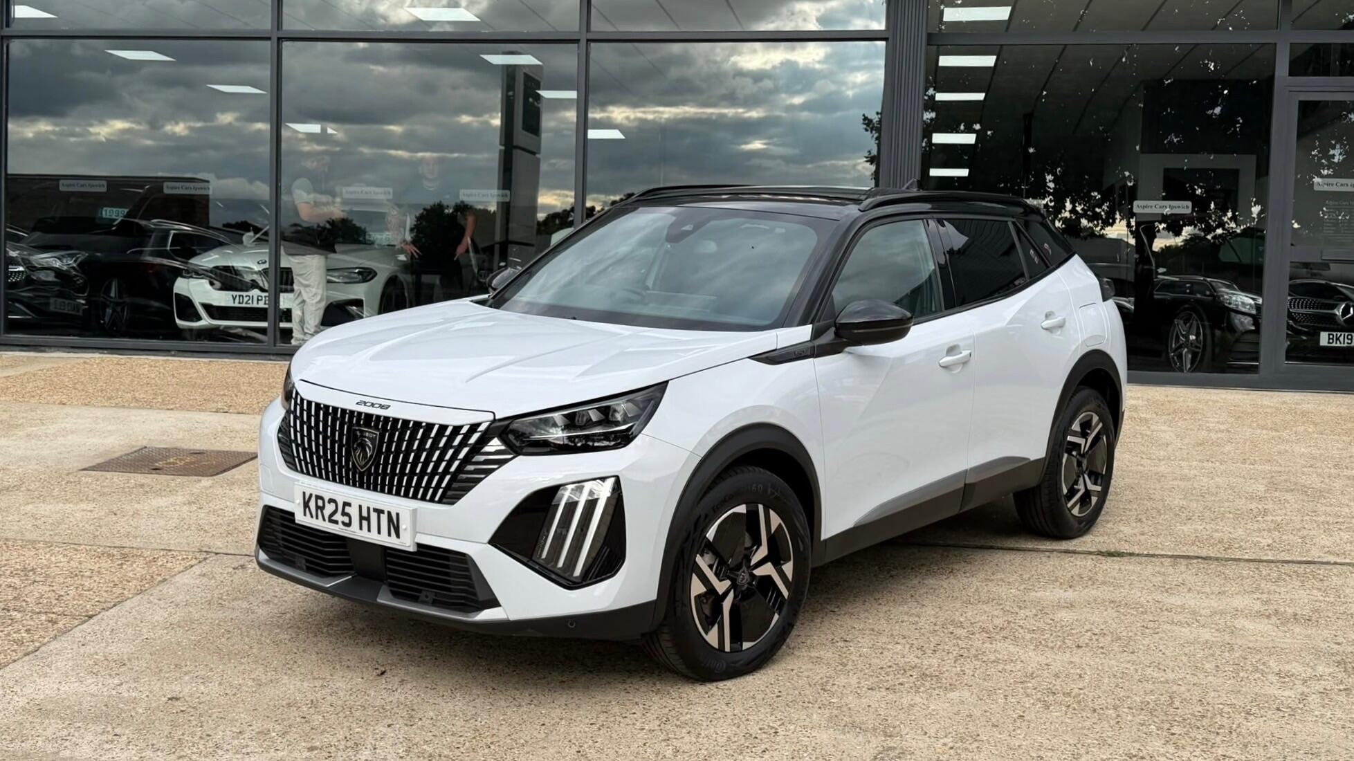 Peugeot 2008 view 6