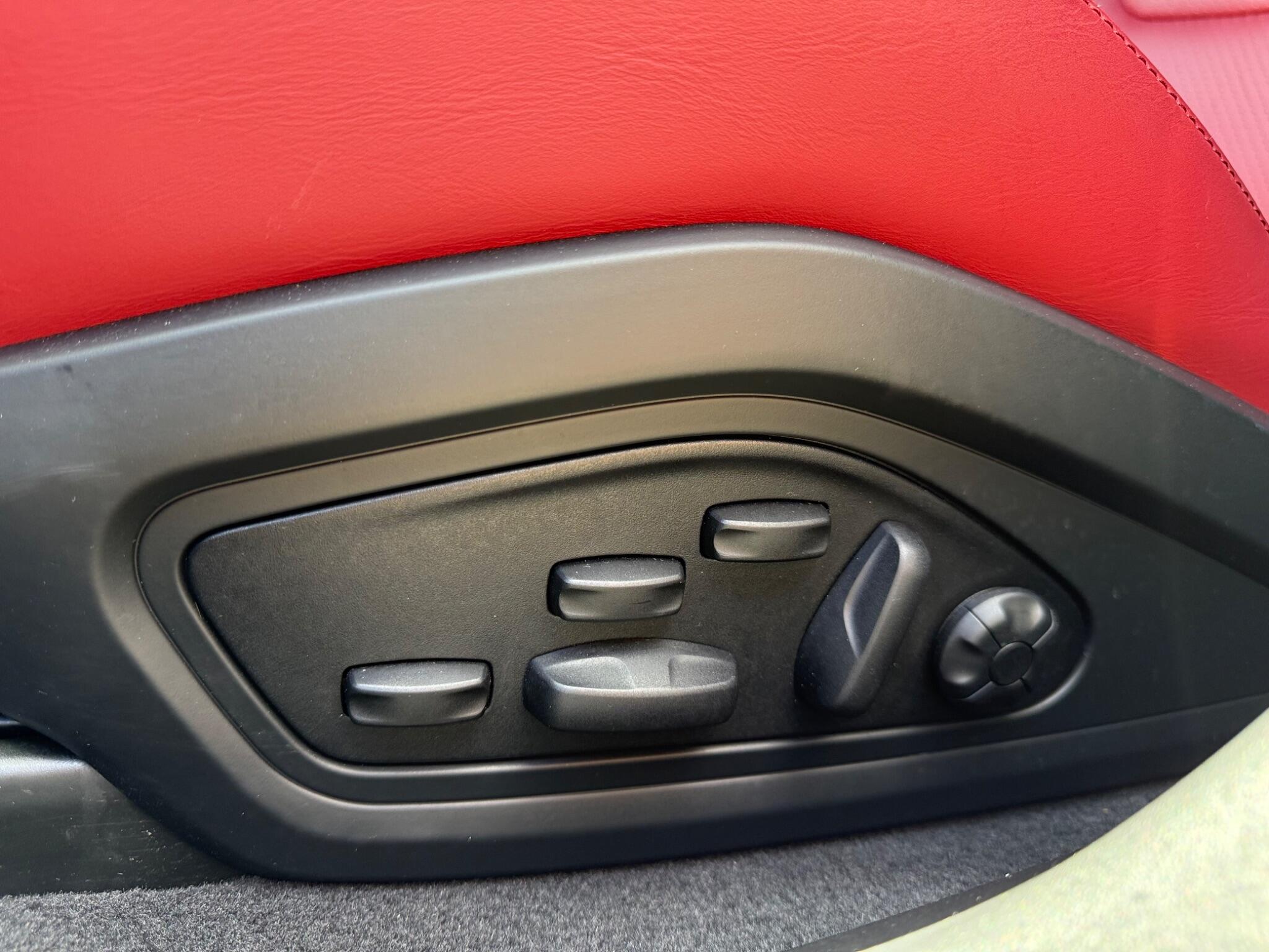 Porsche Taycan view 14