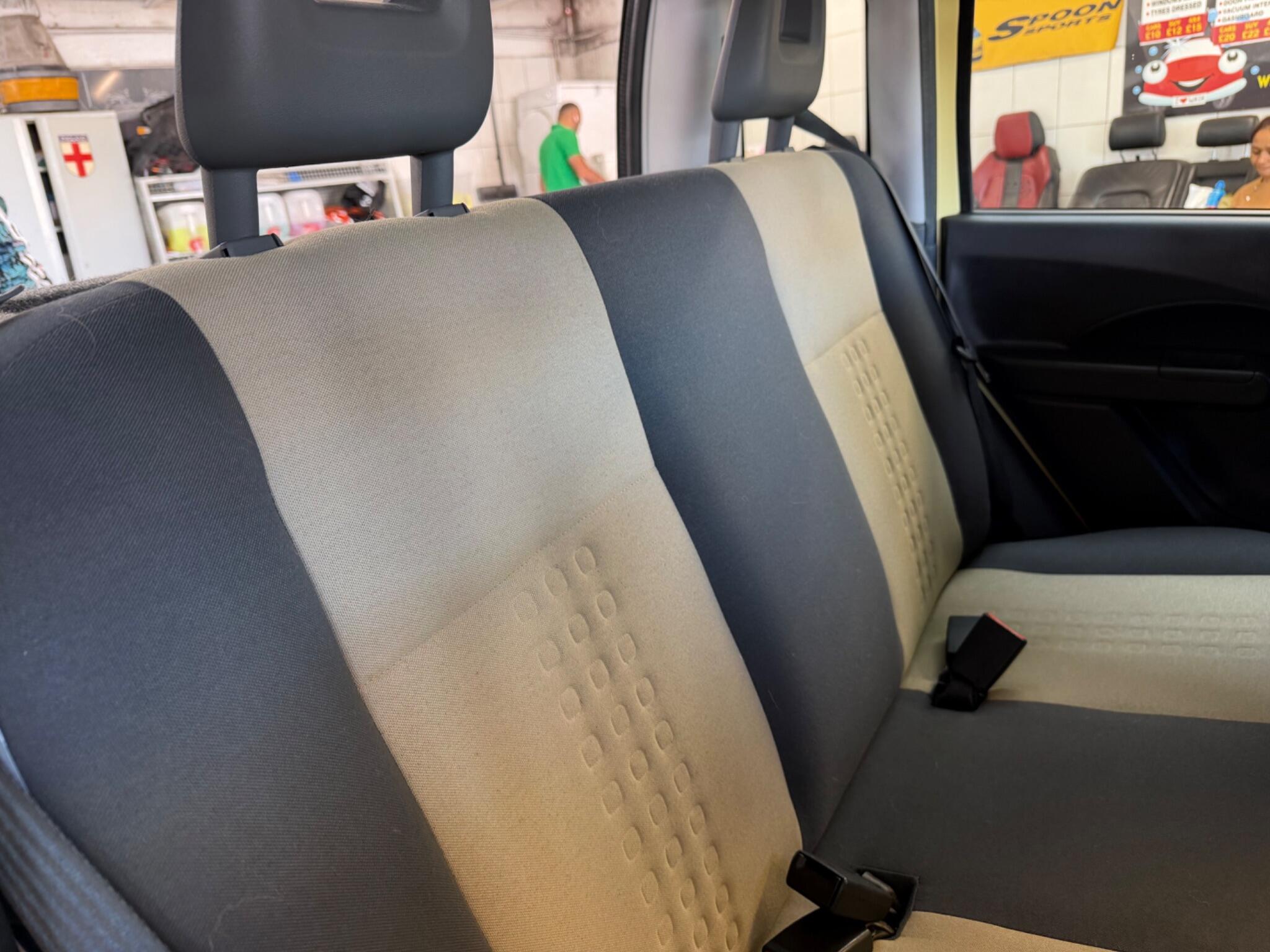 Fiat Panda view 8