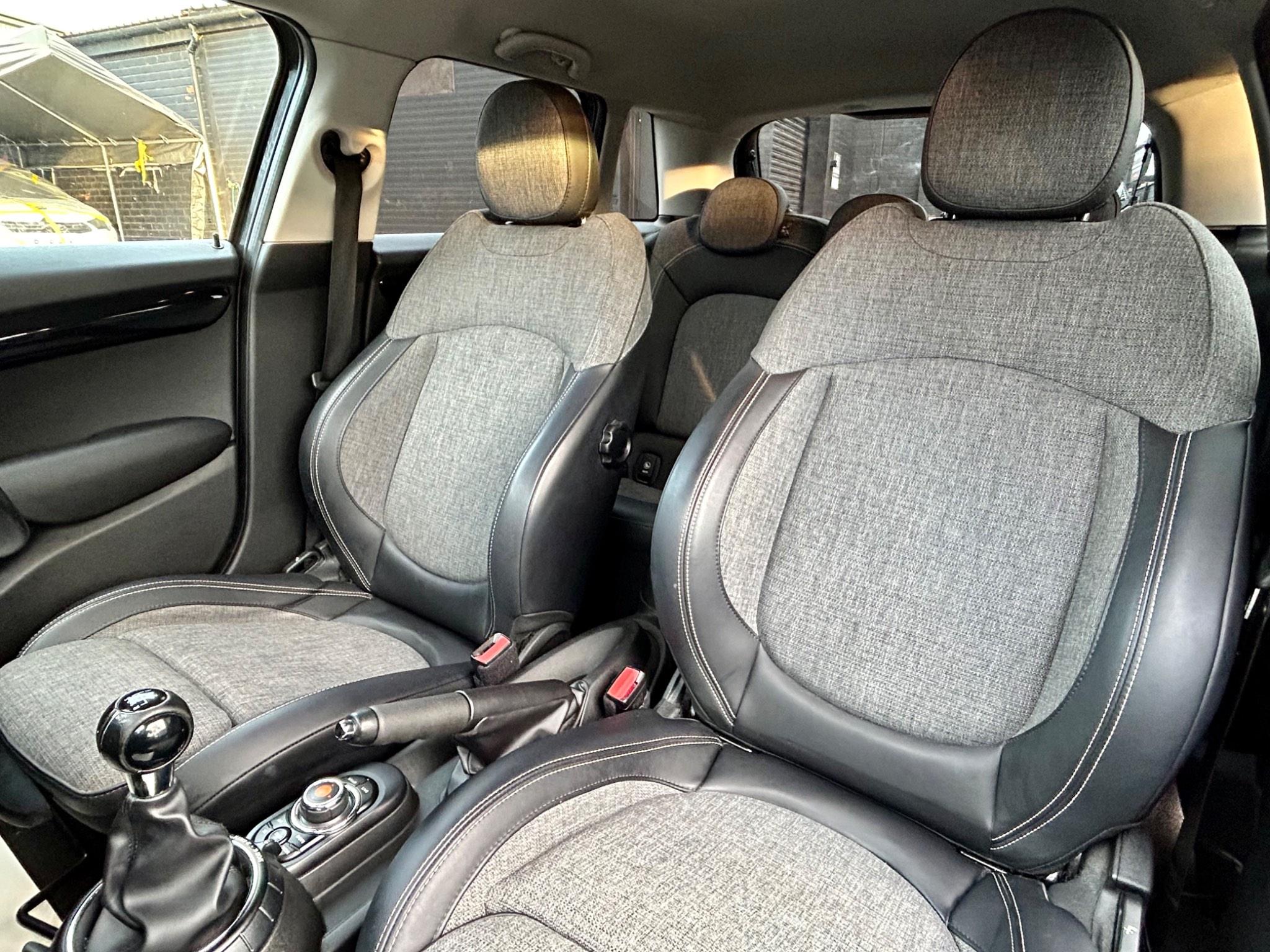 Mini Hatch view 14