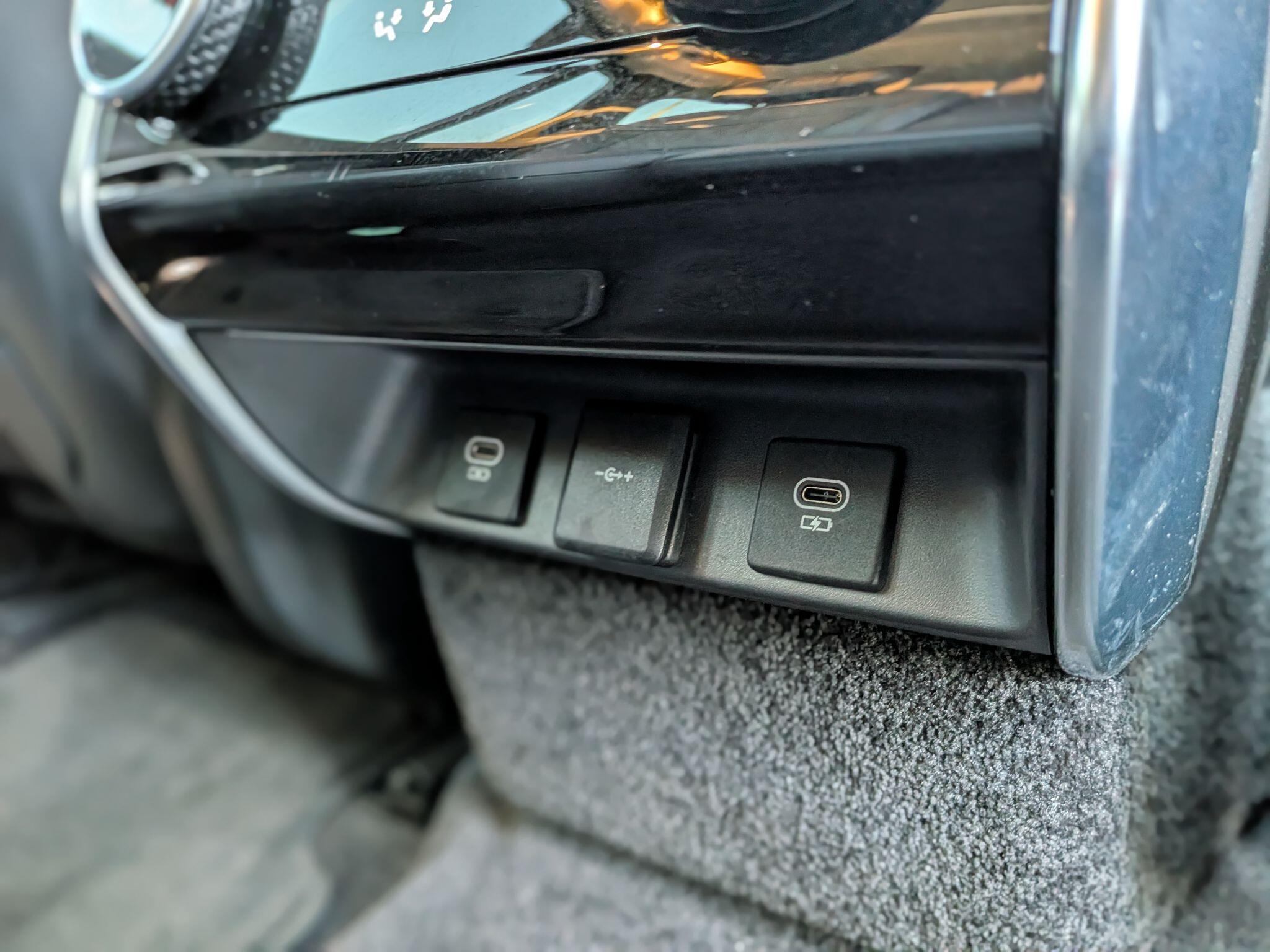 Land Rover Range Rover view 61