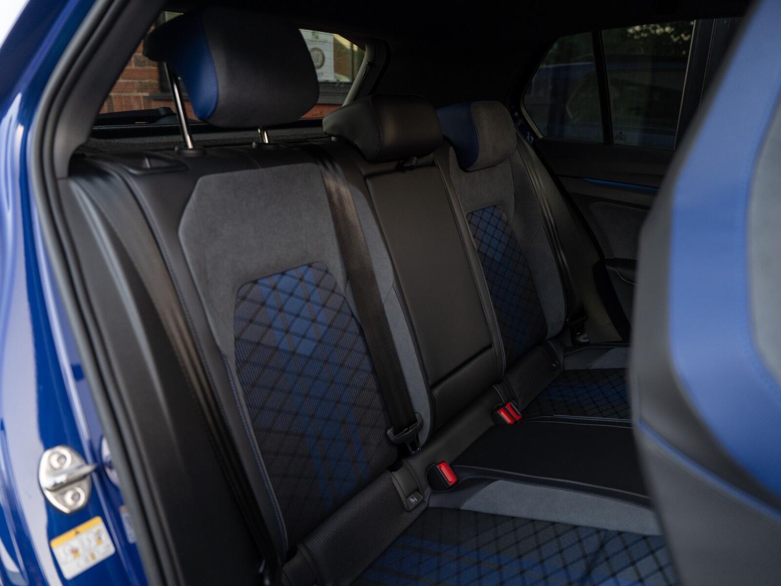 Volkswagen Golf view 50