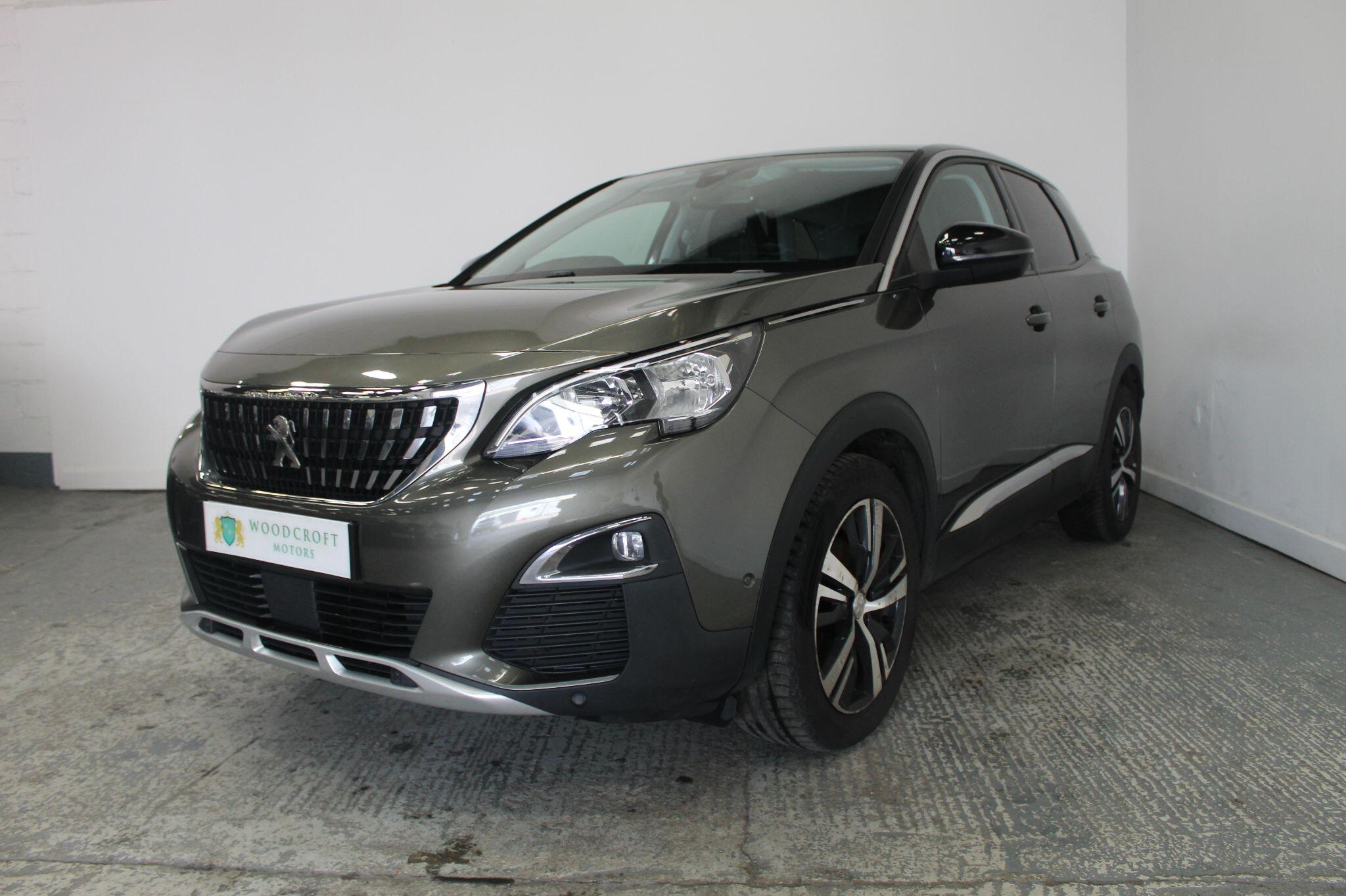 Peugeot 3008 view 2