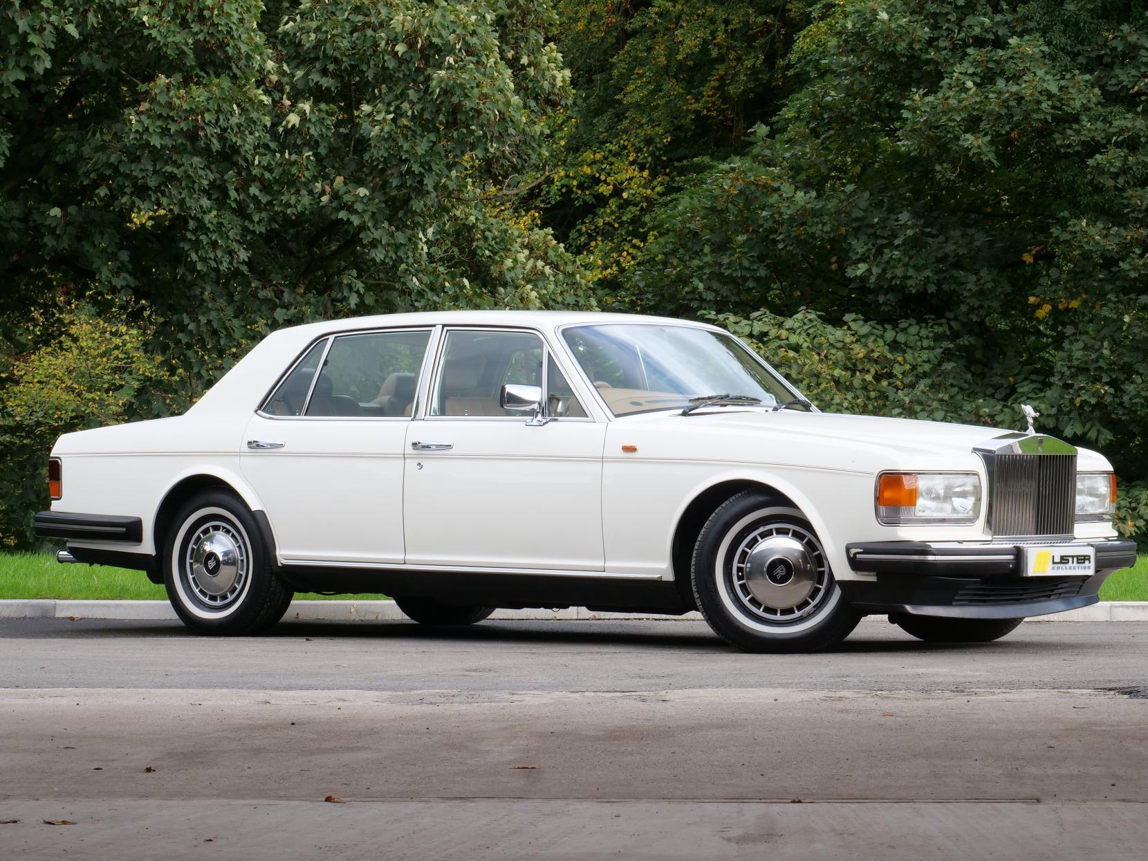 Rolls-Royce Silver Spirit
