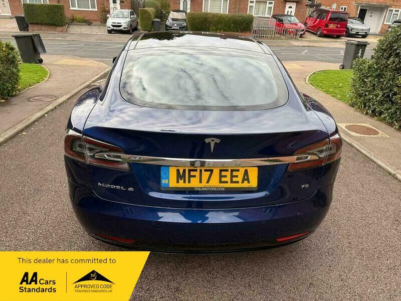 2017 Tesla Model S image 13